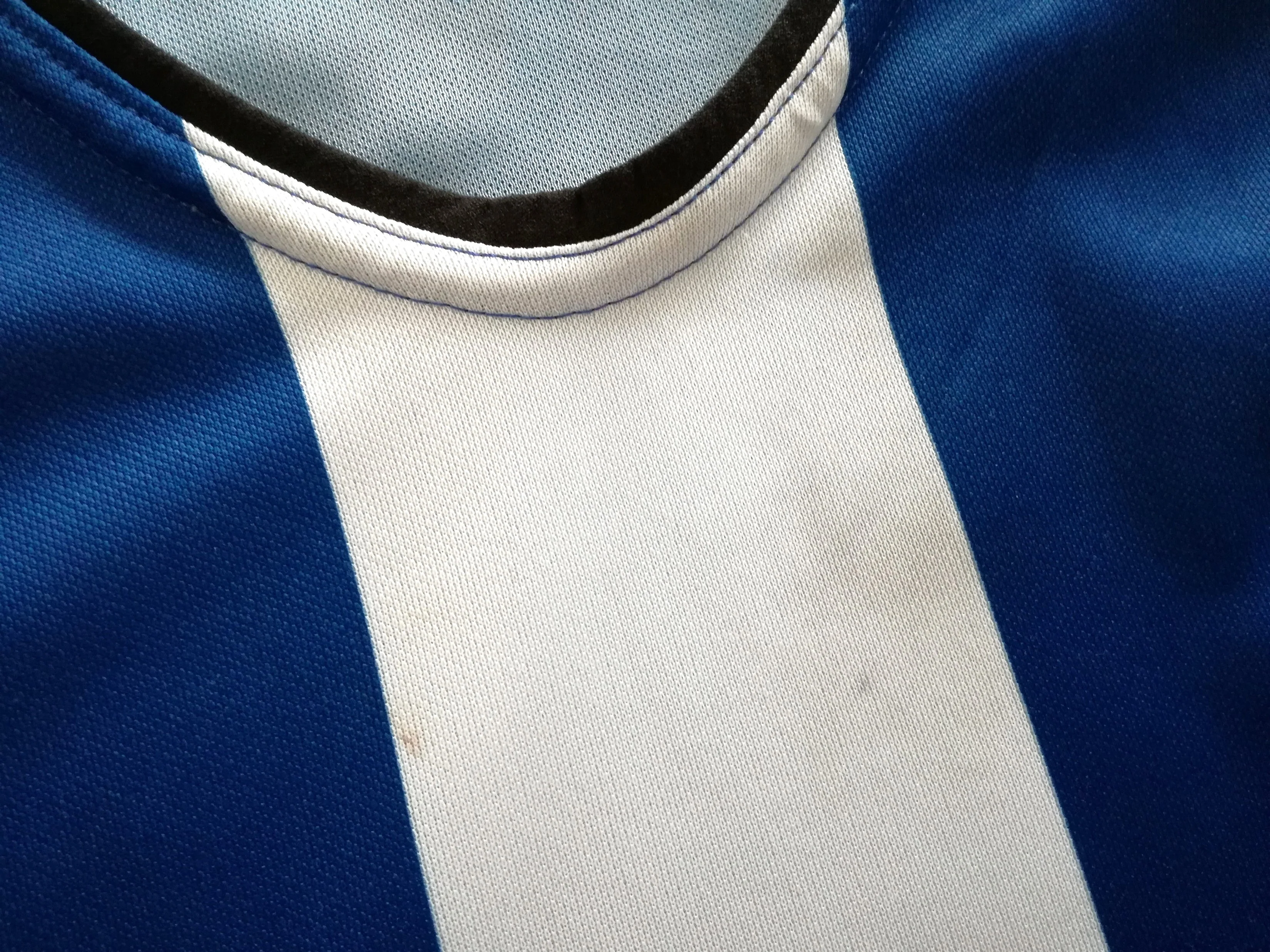 2003/04 Sheffield Wednesday Home Football Shirt (XXL) - Image 3