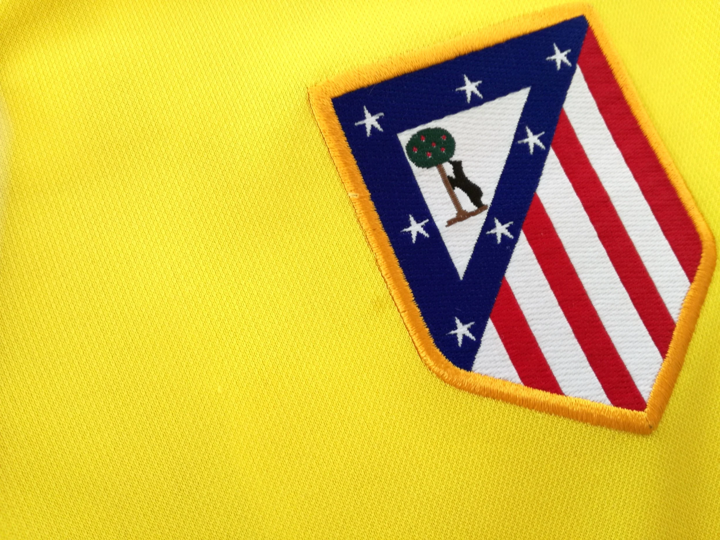 2003 Atlético Madrid Away La Liga Football Shirt Ibagaza #18 (S) - Image 6