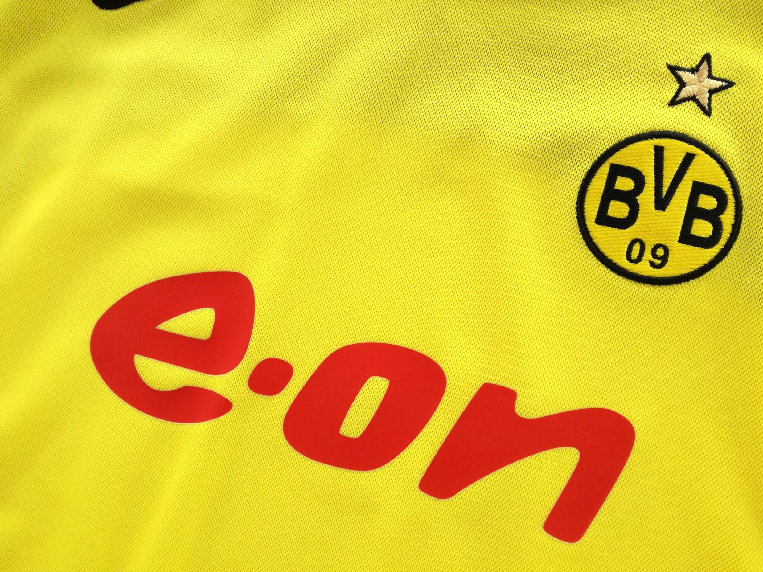 2004/05 Borussia Dortmund Home Football Shirt (Kids) - Image 5