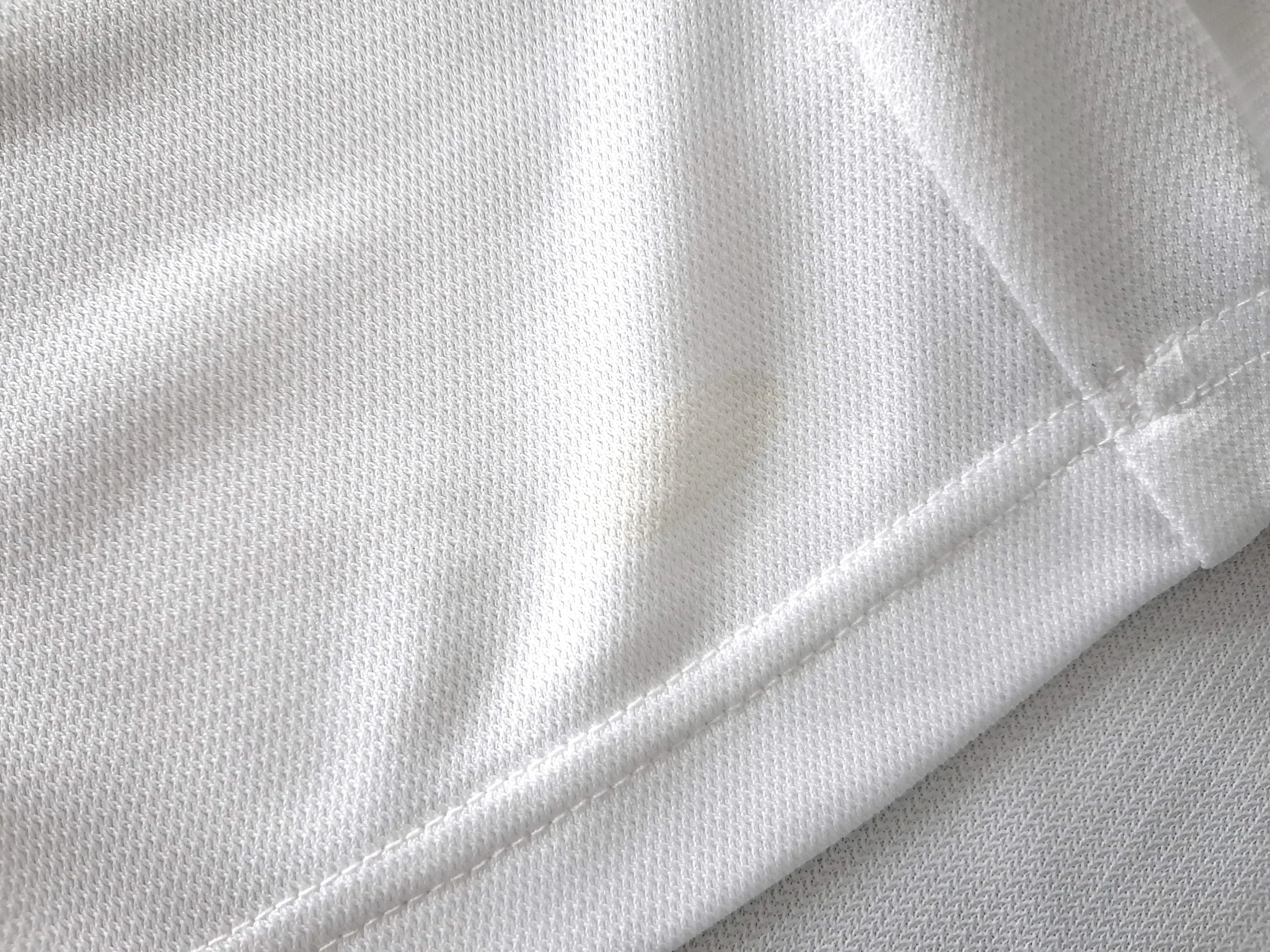 2004/05 Denmark Training Shirt (M) - Image 4