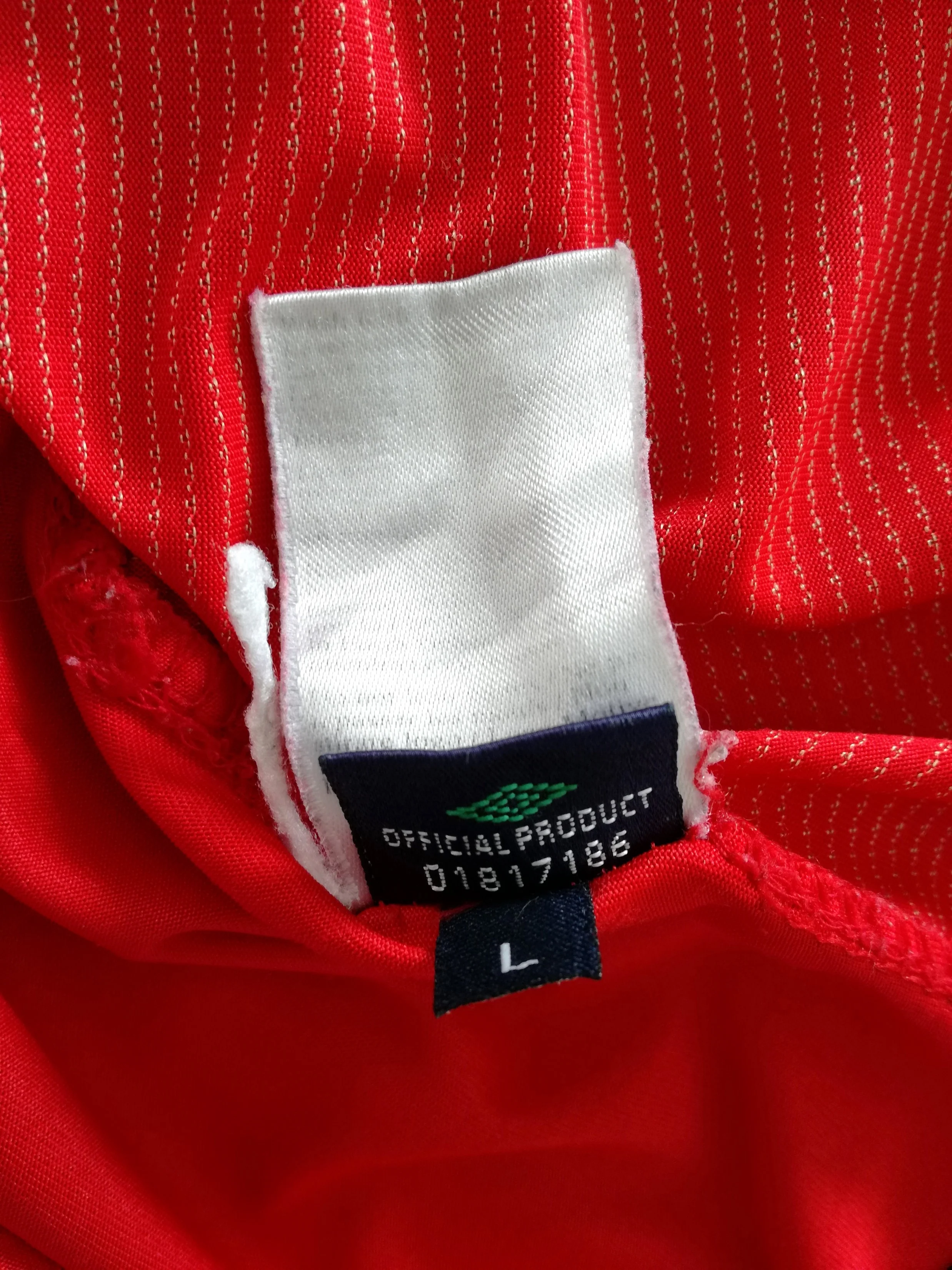 2004/05 England Away Football Shirt. (L) - Image 6