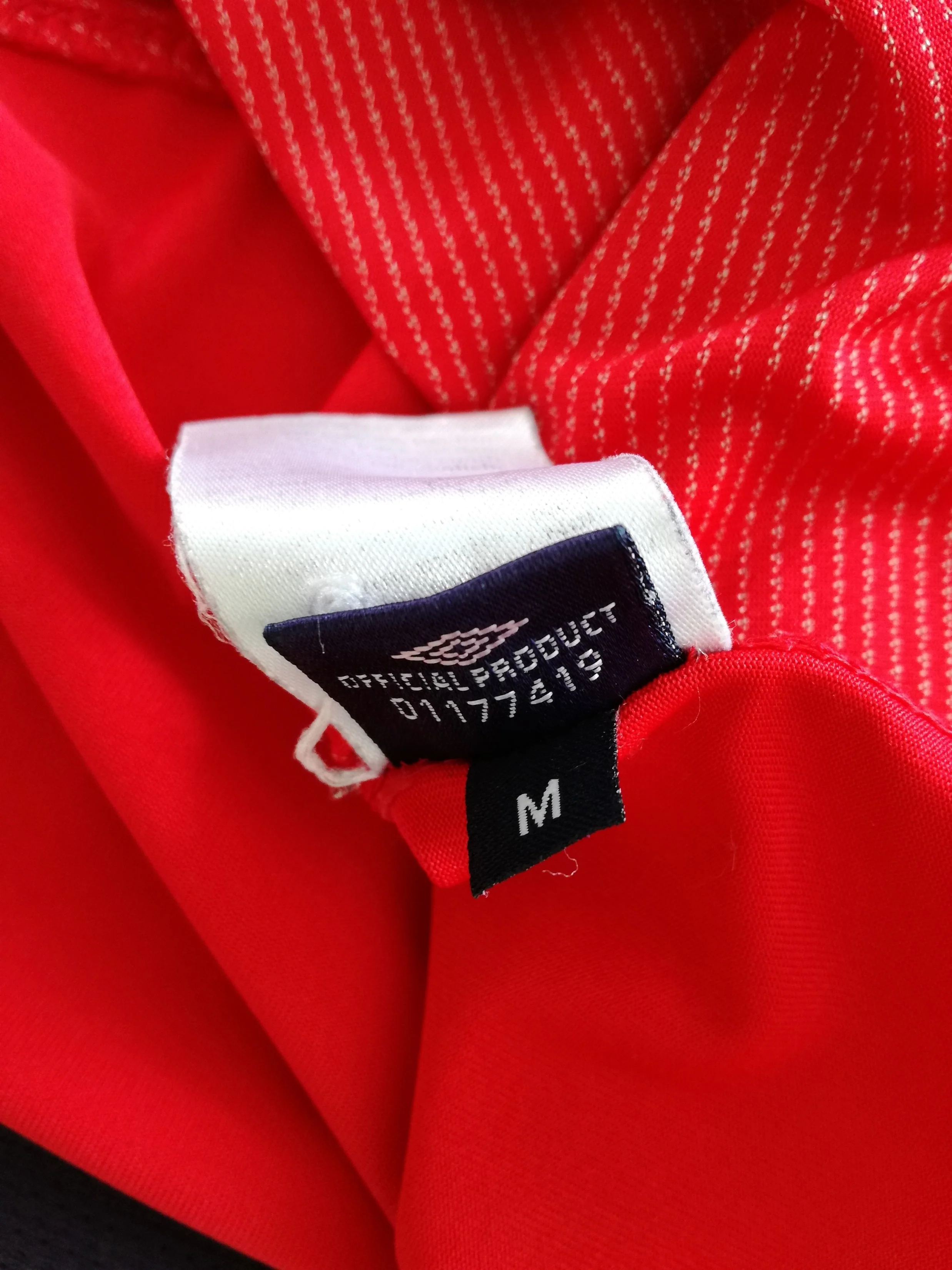 2004/05 England Away Football Shirt (M) - Image 6