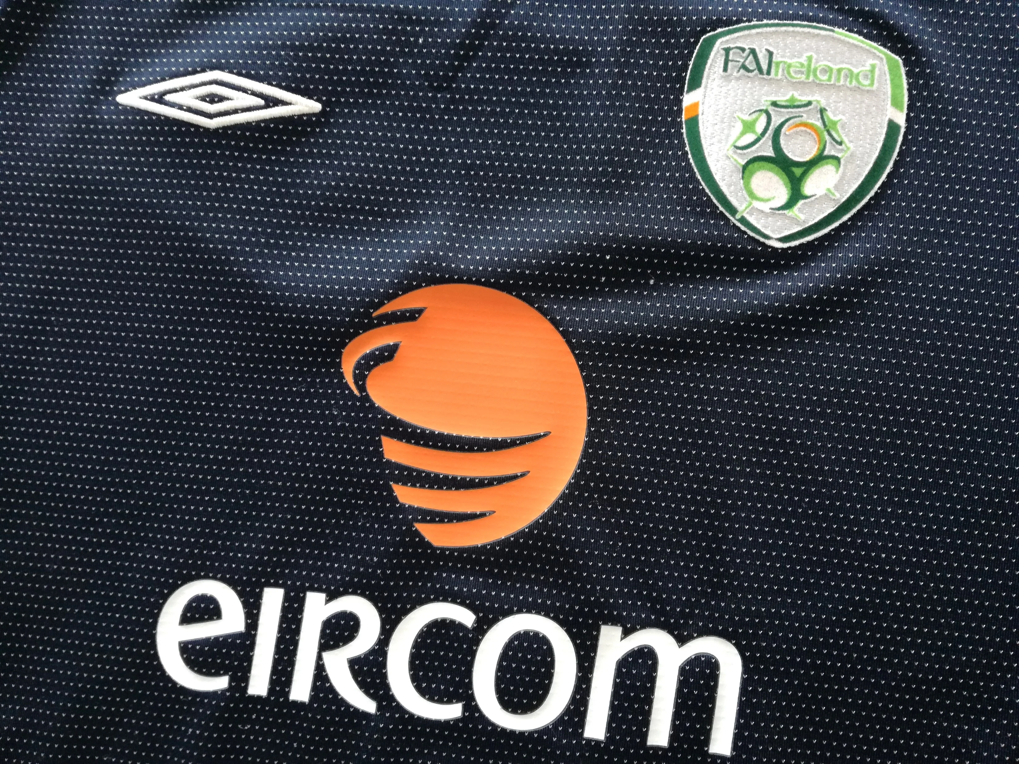 2004/05 Republic of Ireland GK Football Shirt (Kids) - Image 6