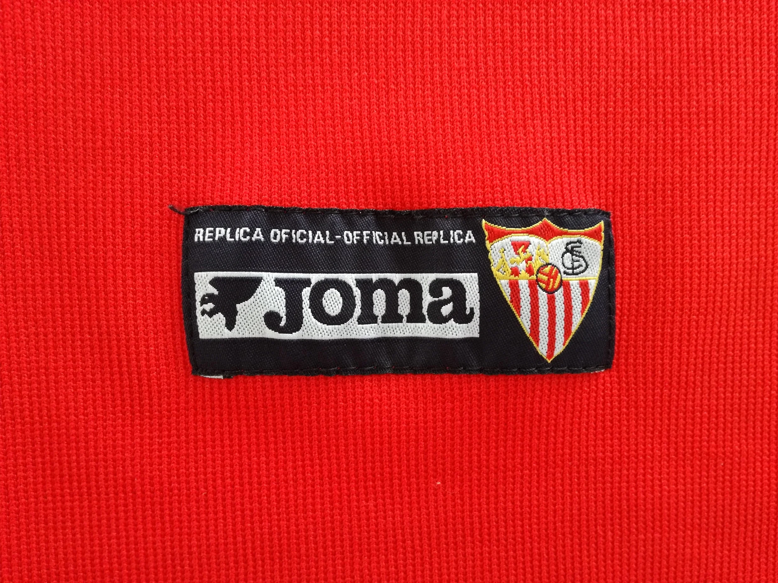 2004/05 Sevilla Away La Liga Football Shirt (XS) - Image 4