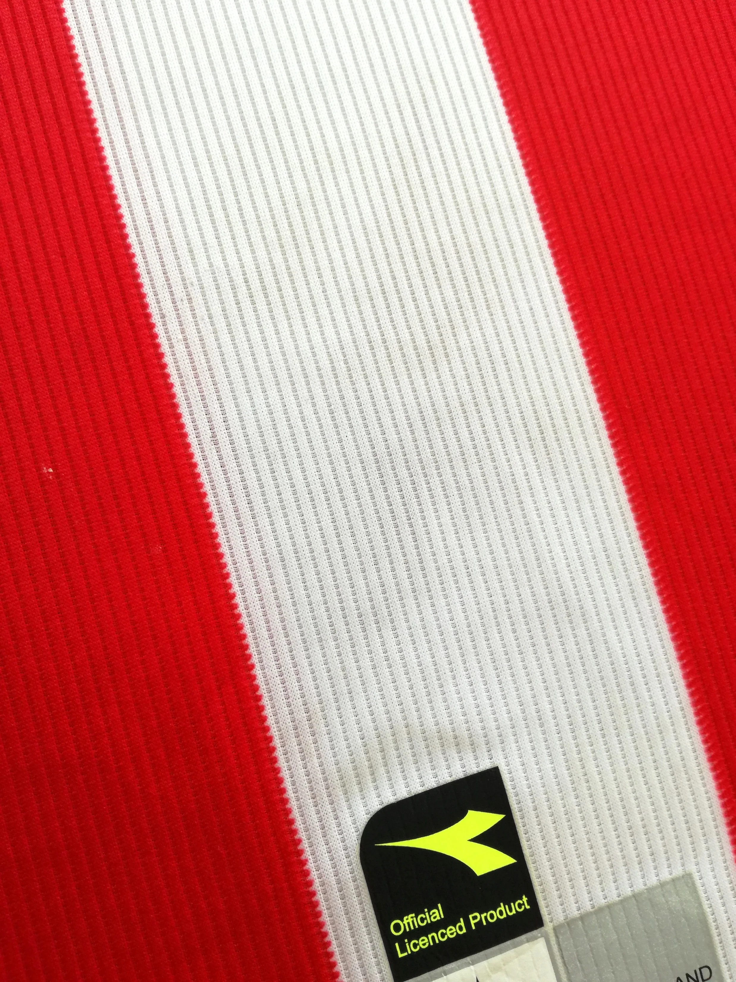 2004/05 Sunderland Home Football League Shirt. Kyle #9 (XL) - Image 11