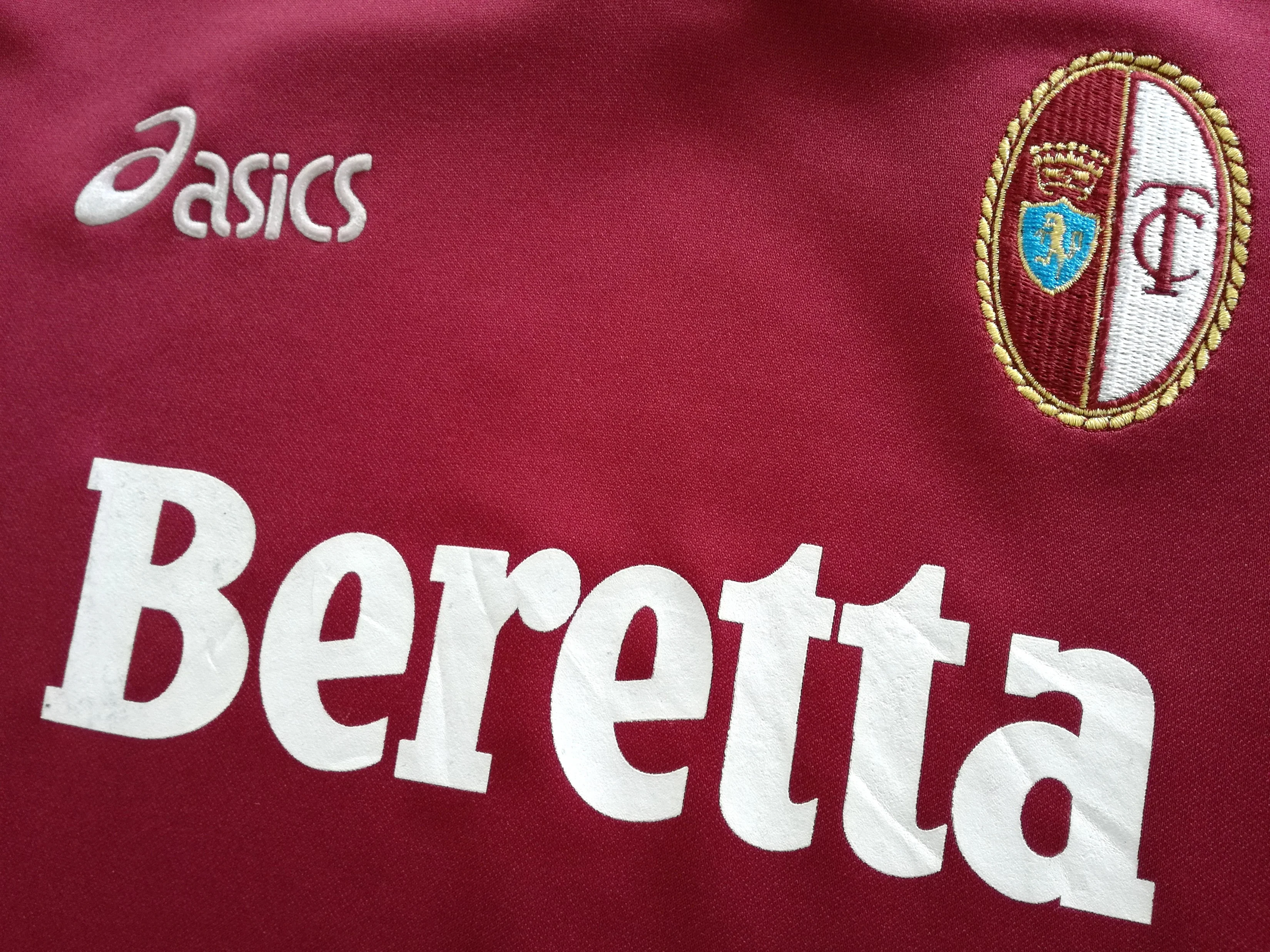 2004/05 Torino Football Training Shirt. (S) - Image 4