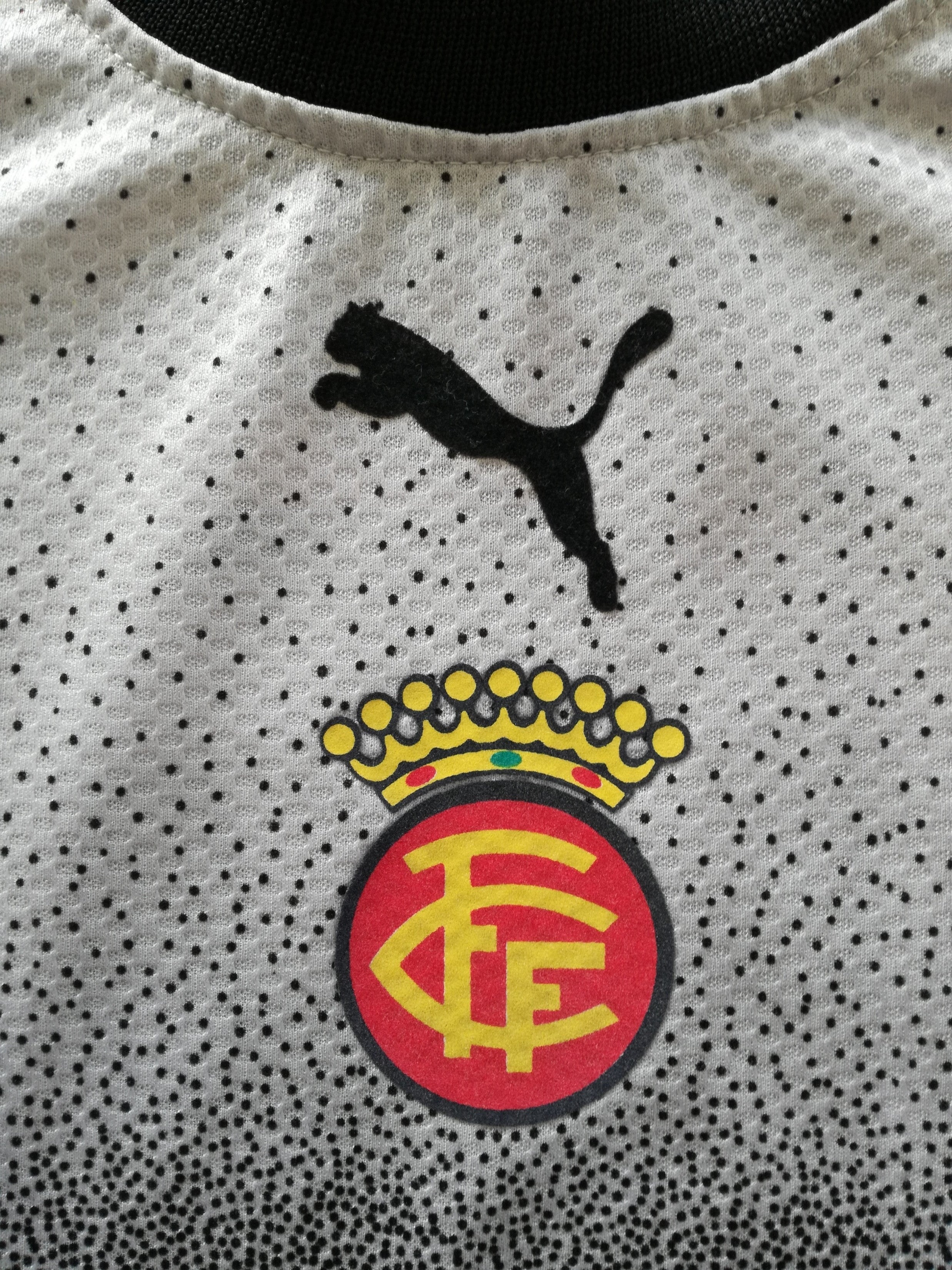 2004 Catalonia Goalkeeper Player Issue Football Shirt #13 (XL) - Image 6