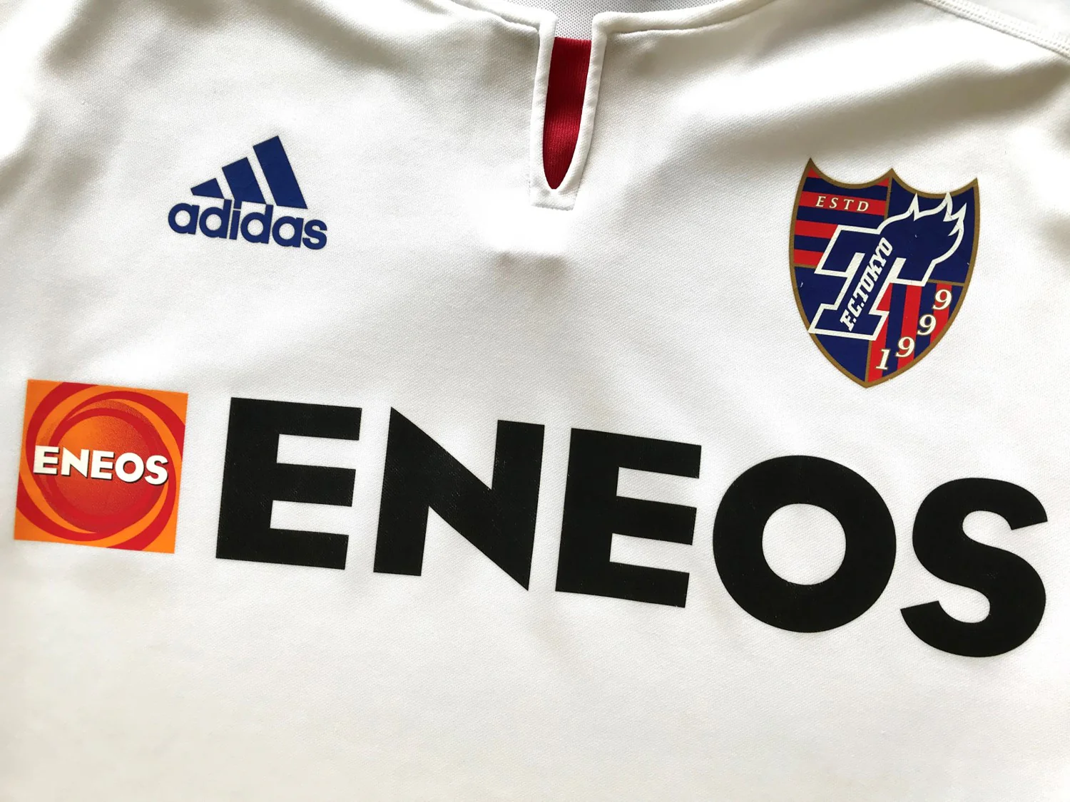 2004 FC Tokyo Away Football Shirt (S) - Image 5
