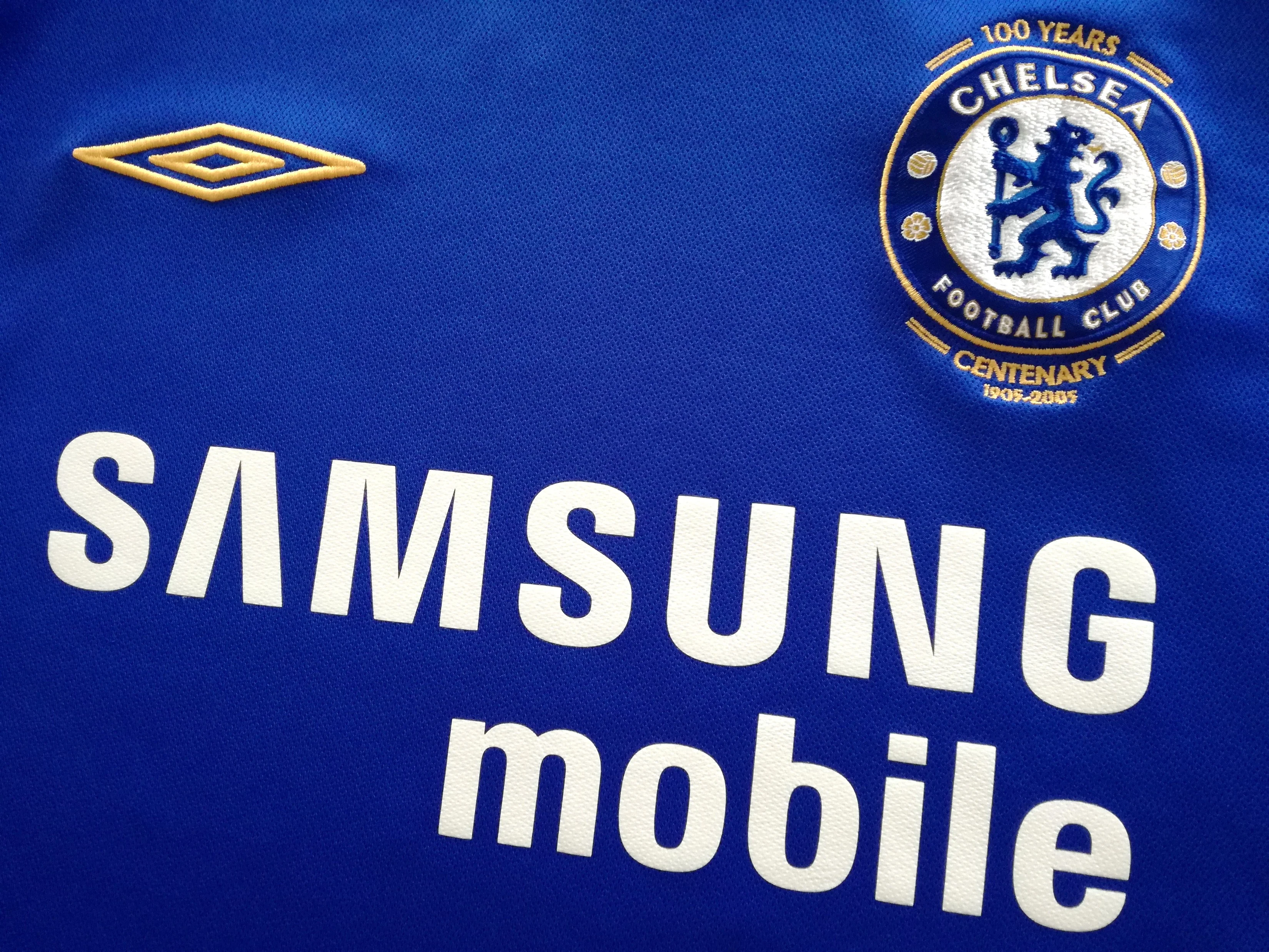 2005/06 Chelsea Home Centenary Football Shirt (S) - Image 4