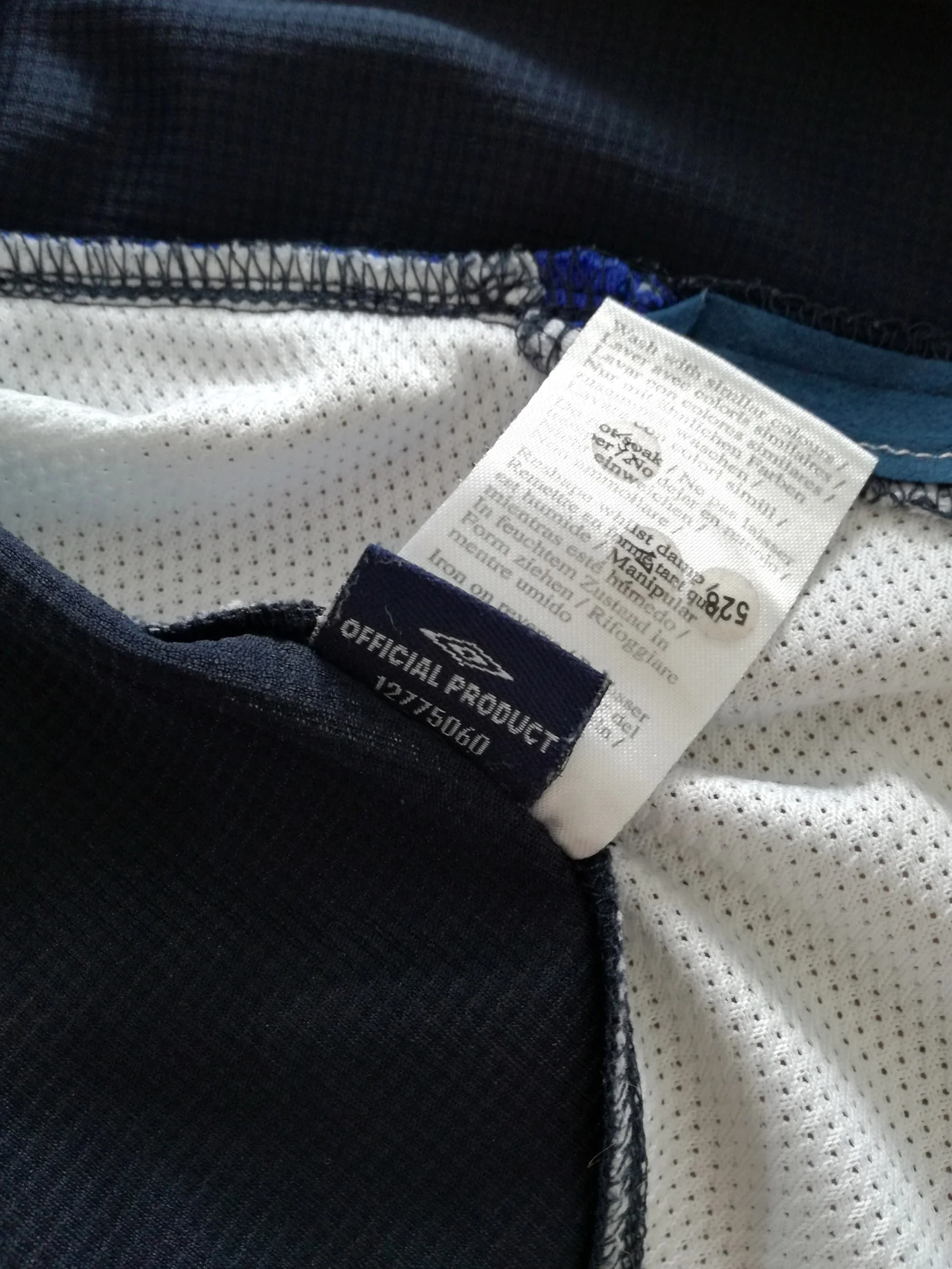 2005/06 Chelsea Polo Training Shirt (L) - Image 5