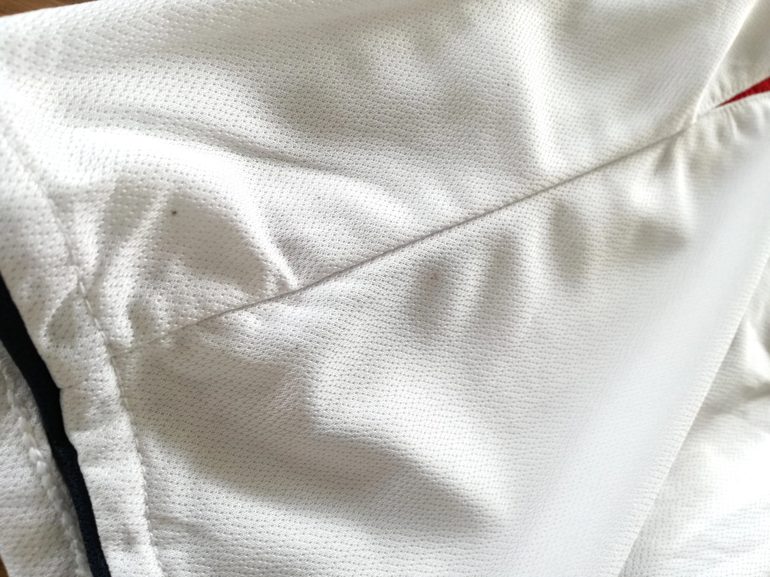 2005/06 England Home Football Shirt (XL) - Image 6