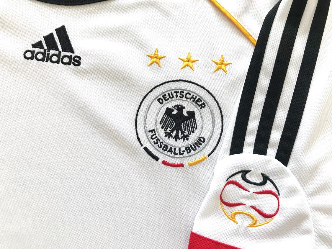 2005/06 Germany Basic Football Shirt (XL) - Image 3