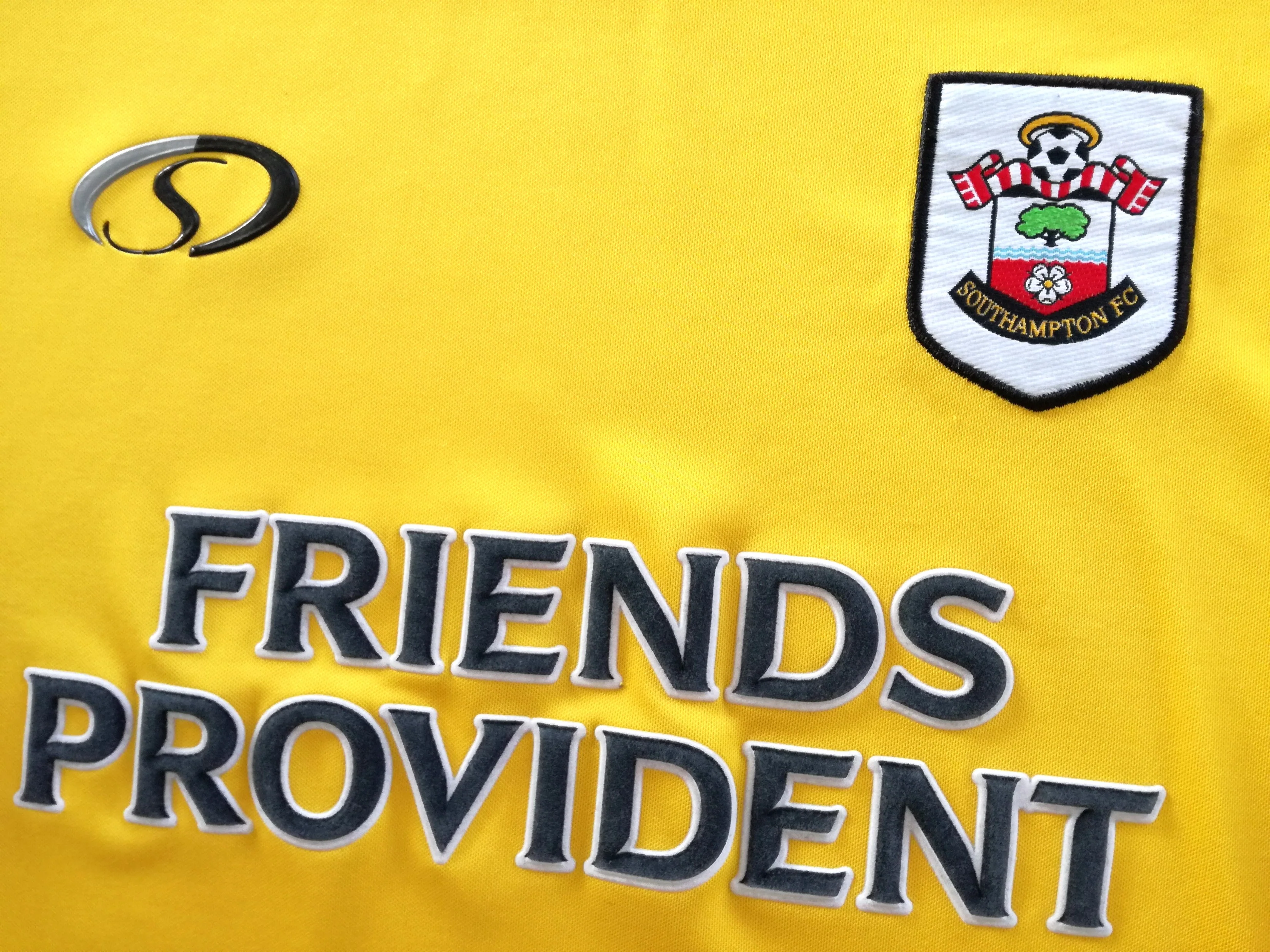 2005/06 Southampton Away Football Shirt (XL) - Image 4