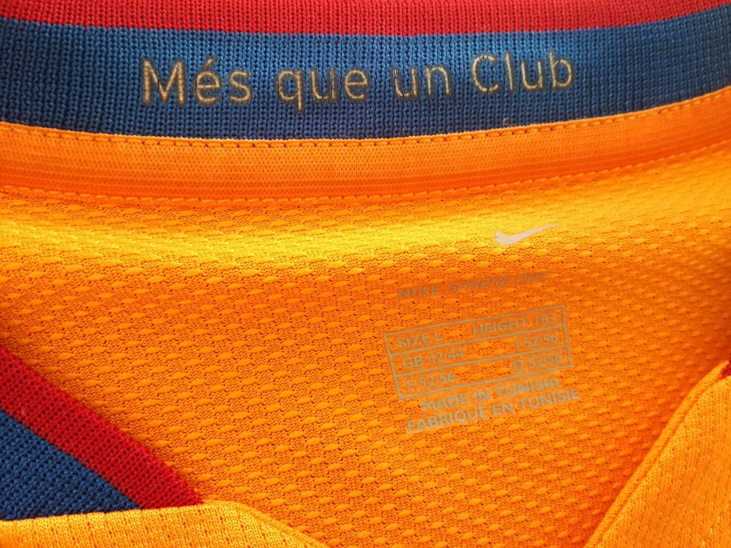 2006/07 Barcelona Away La Liga Football Shirt Puyol #5 (L) - Image 3