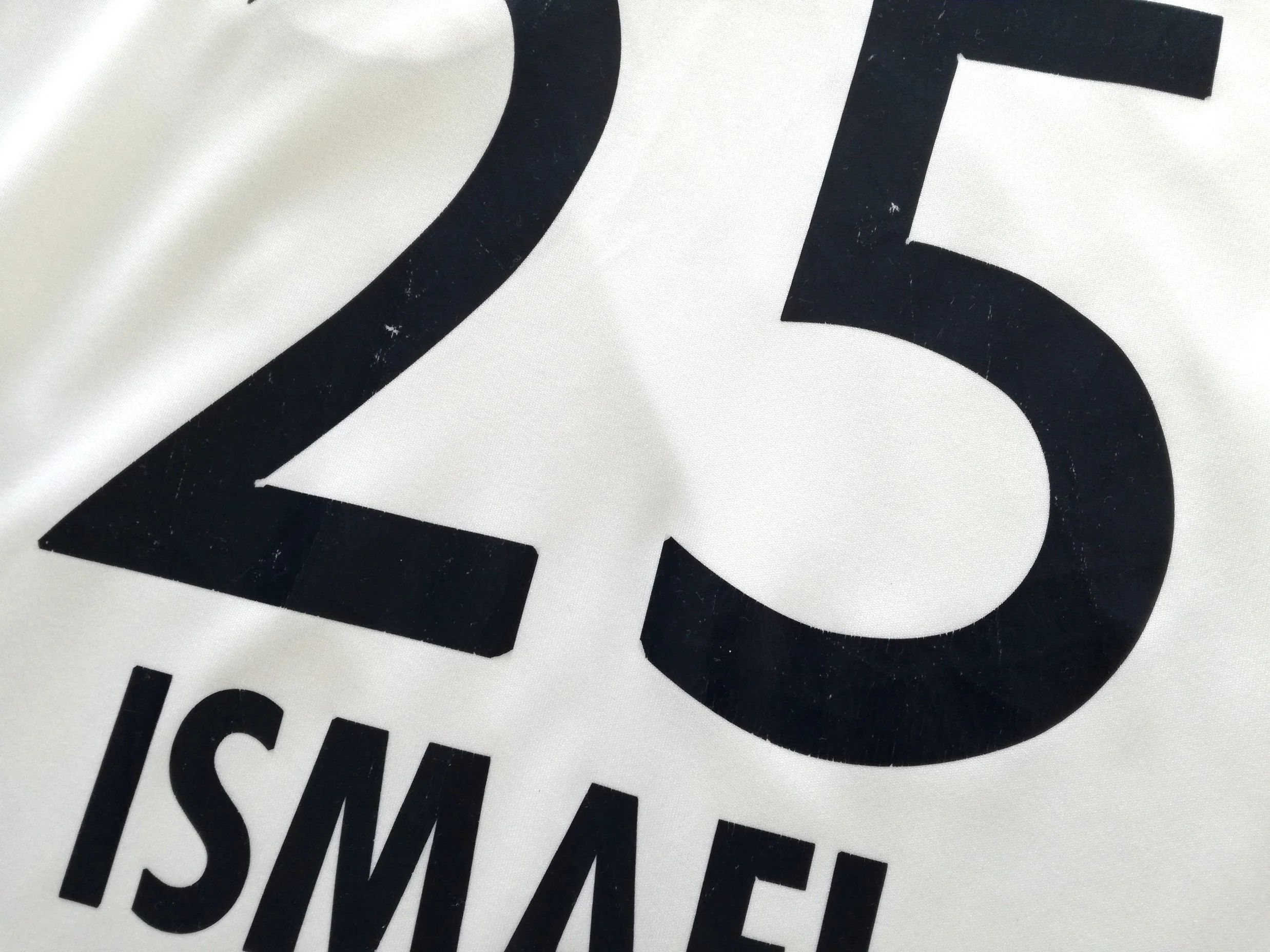 2006/07 Bayern Munich Away Football Shirt Ismael #25 (Kids) - Image 7