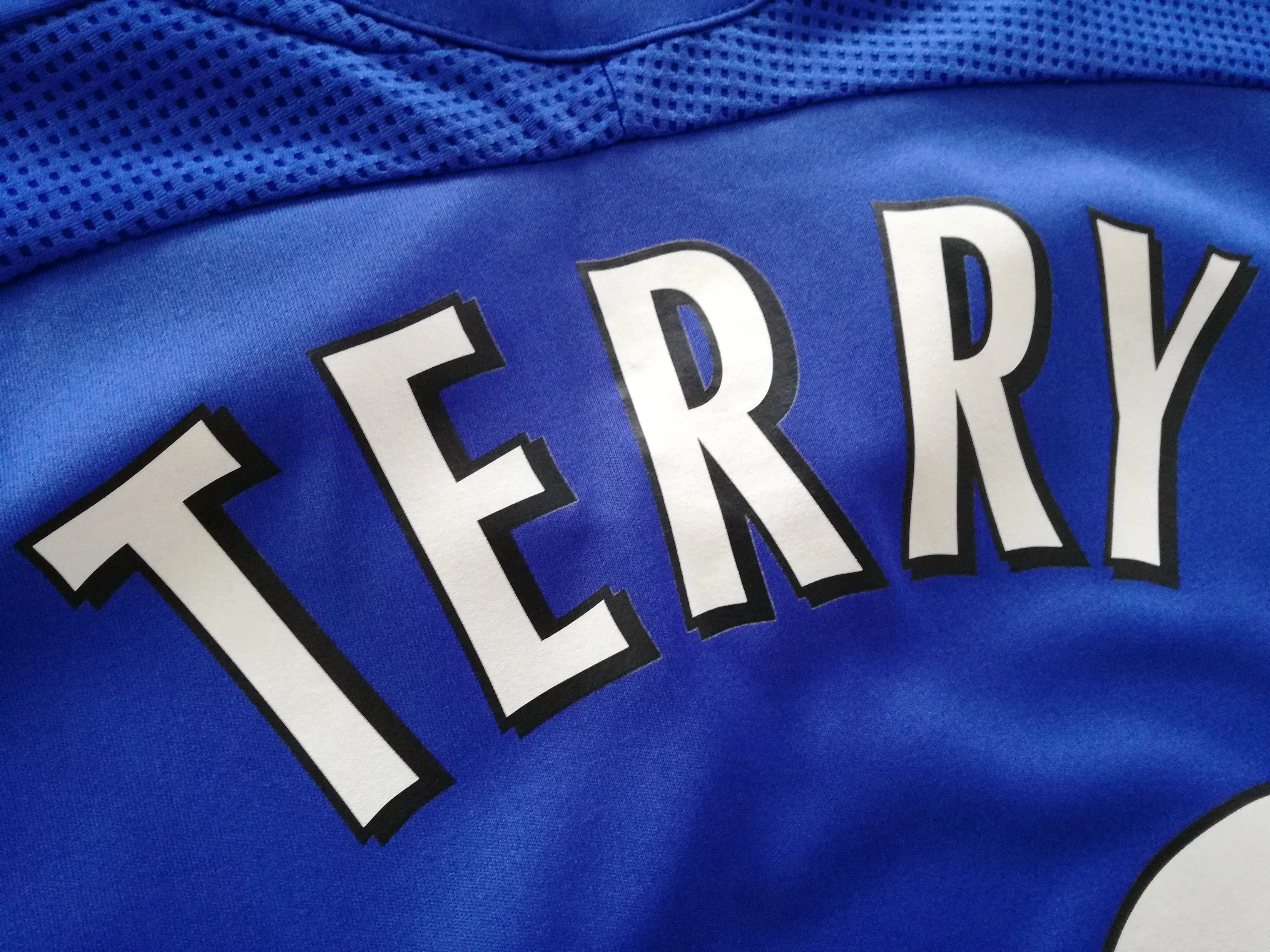 2006/07 Chelsea Home Premier League Football Shirt Terry #26 (S) - Image 8