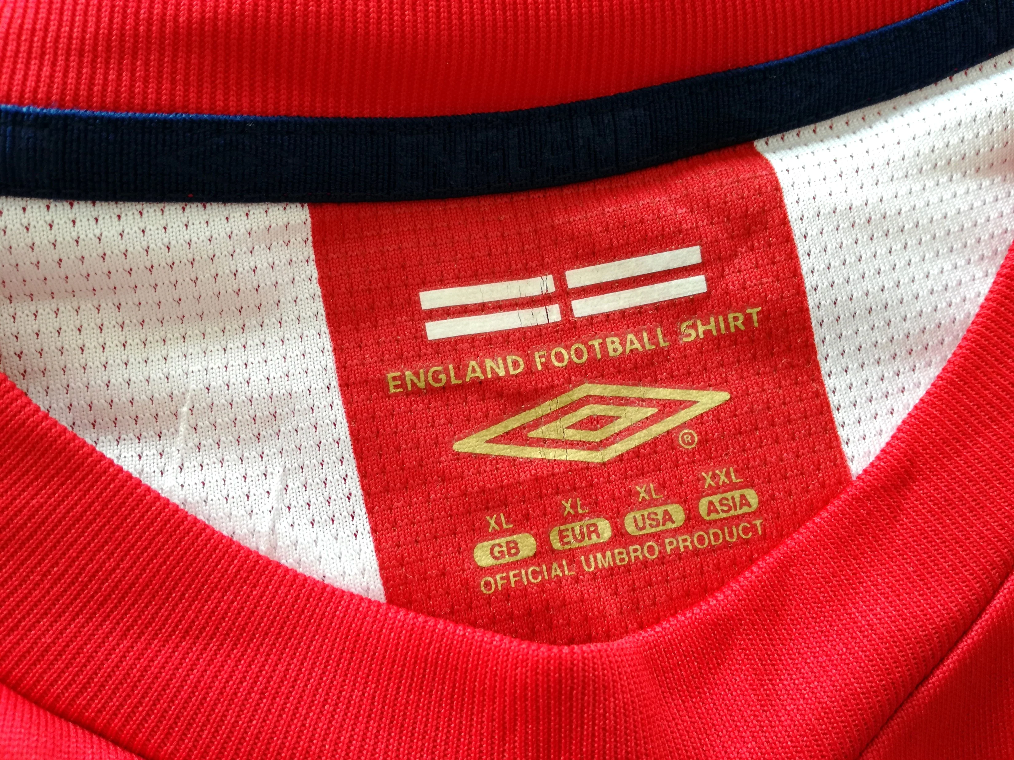 2006/07 England Away Football Shirt (XL) - Image 2