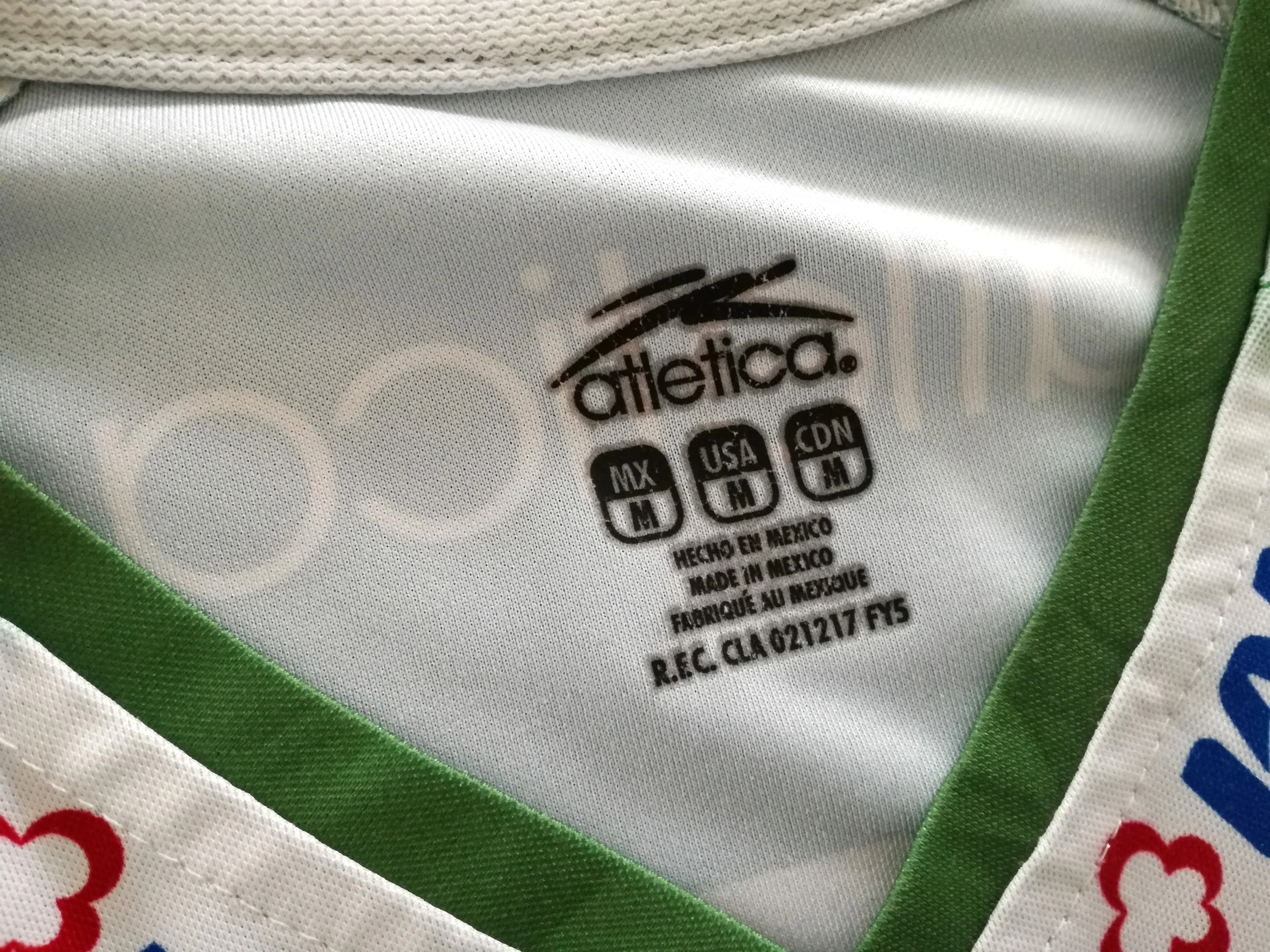 2006/07 Santos Laguna Liga MX Home Football Shirt (M) - Image 5