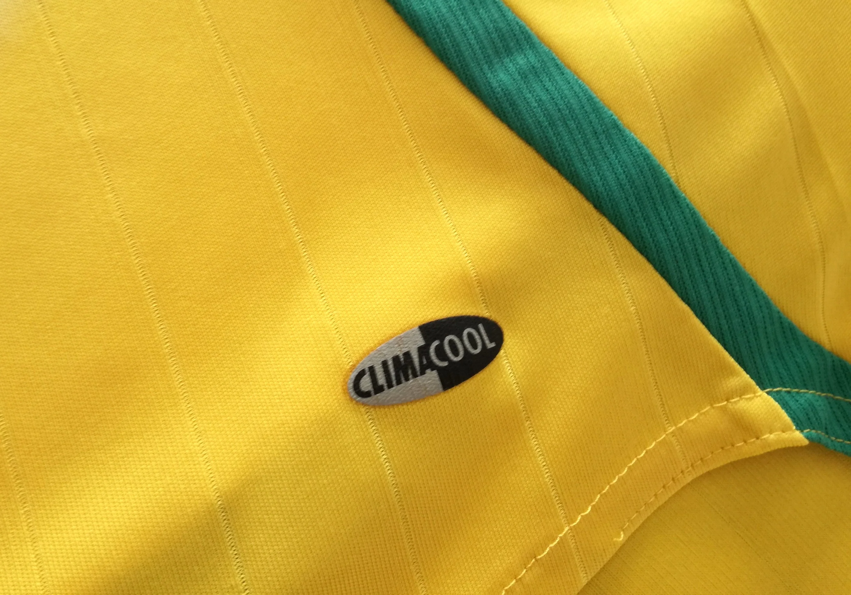 2006/07 South Africa Home Football Shirt (M) - Image 7