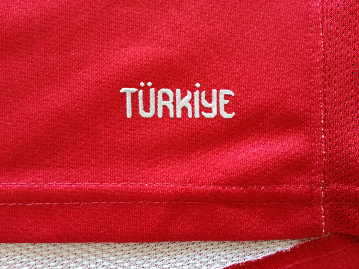 2006/07 Turkey Home Football Shirt (XL) - Image 6