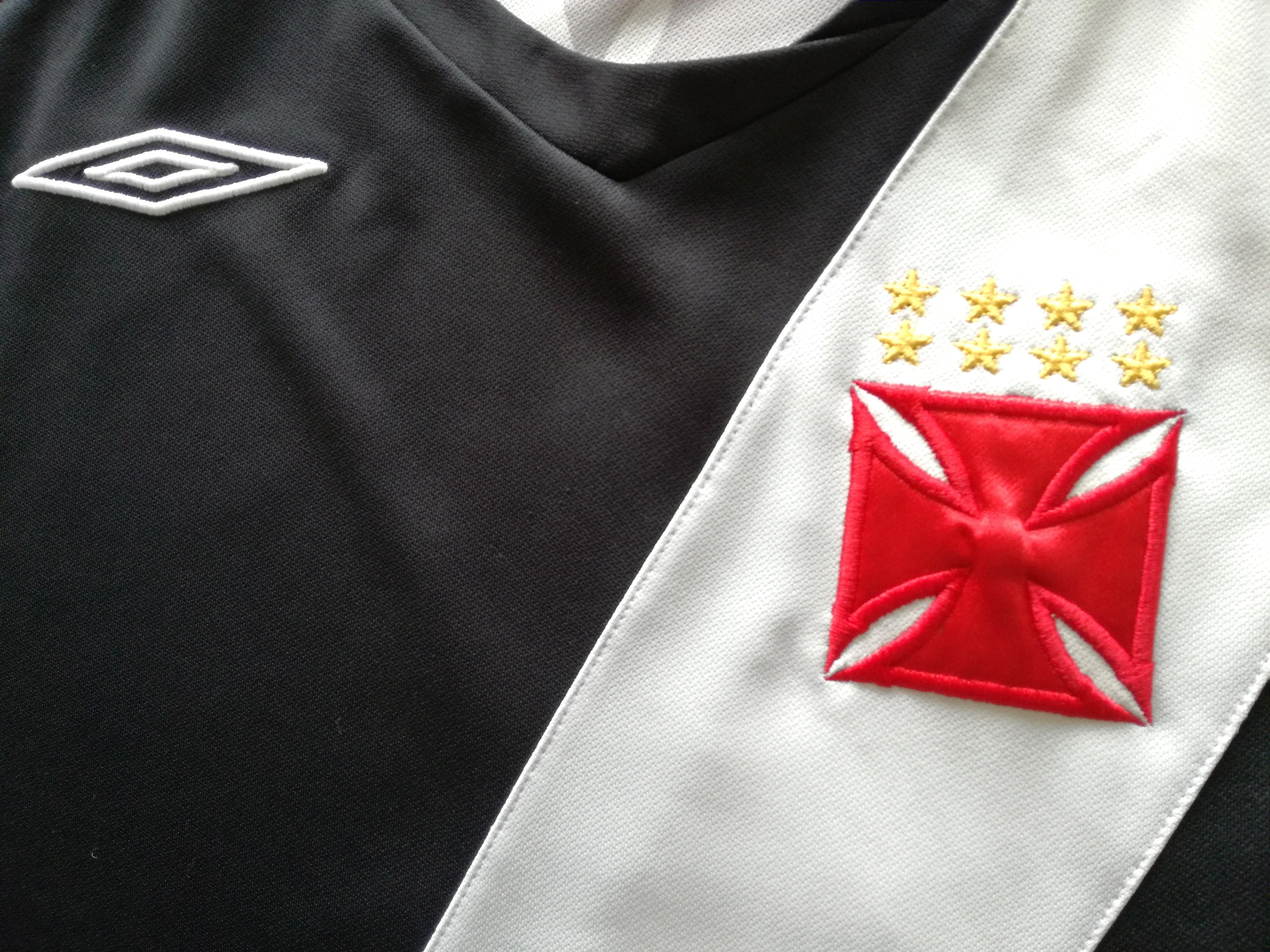 2006 Vasco da Gama Away Football Shirt #8 (XL) - Image 5