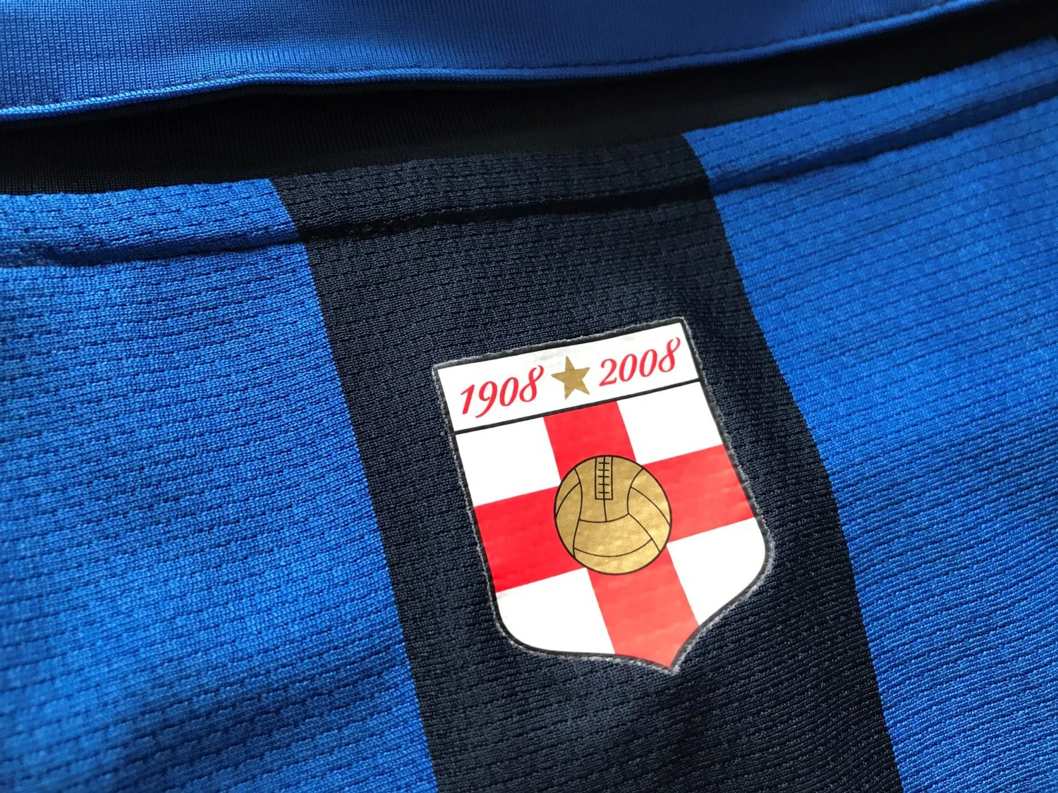 2007/08 Internazionale Home Centenary Football Shirt (S) - Image 5