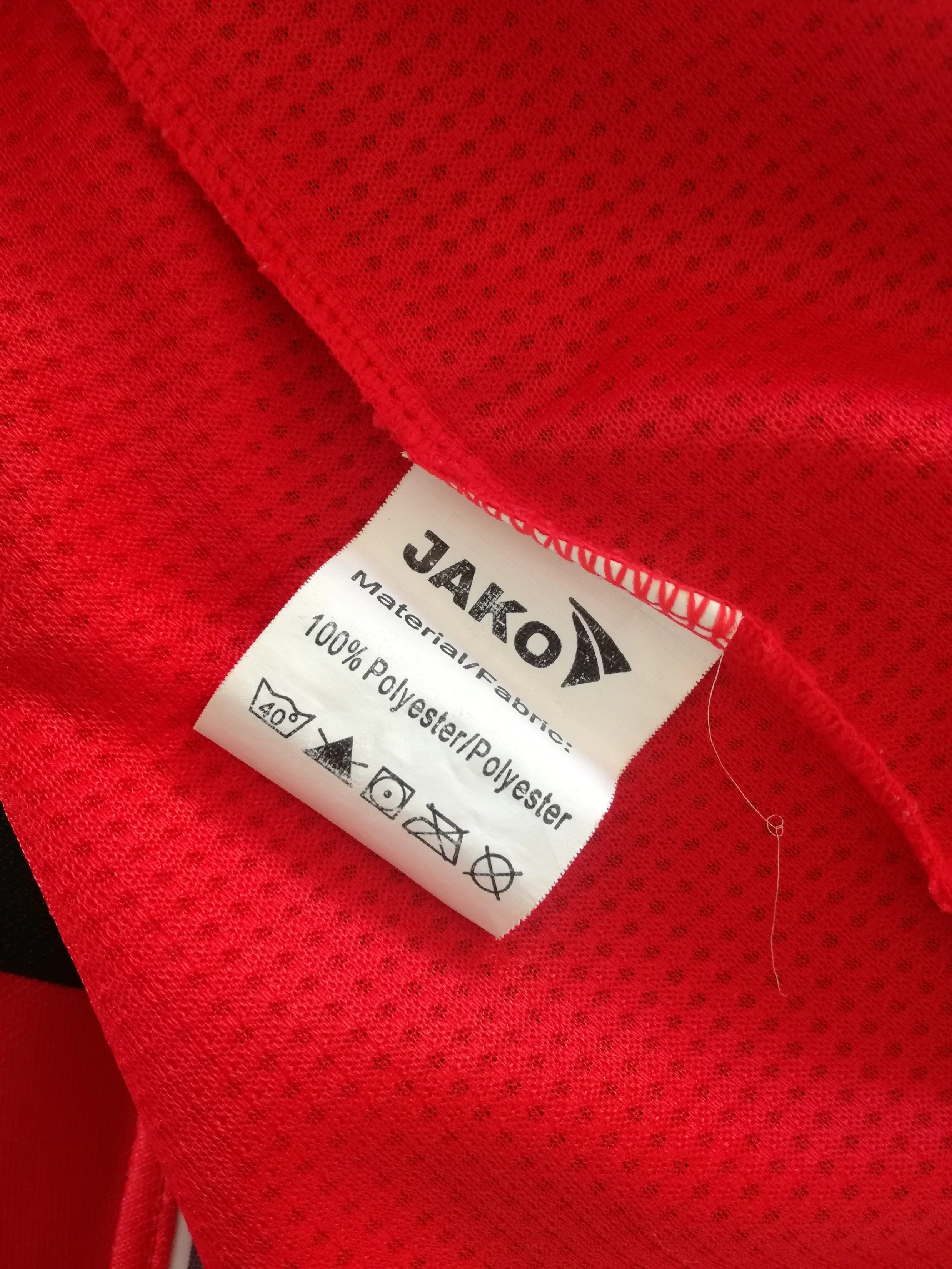 2008/09 Eintracht Frankfurt Training Shirt (M) - Image 9