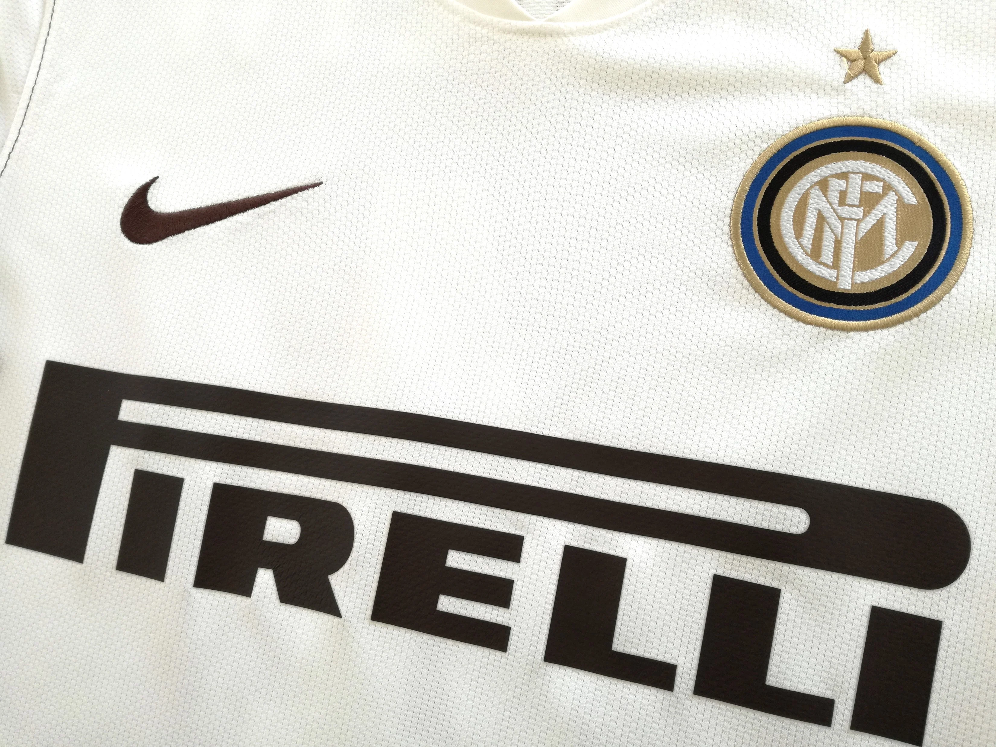 2008/09 Internazionale Away Football Shirt. J. Zanetti #4 (M) - Image 6