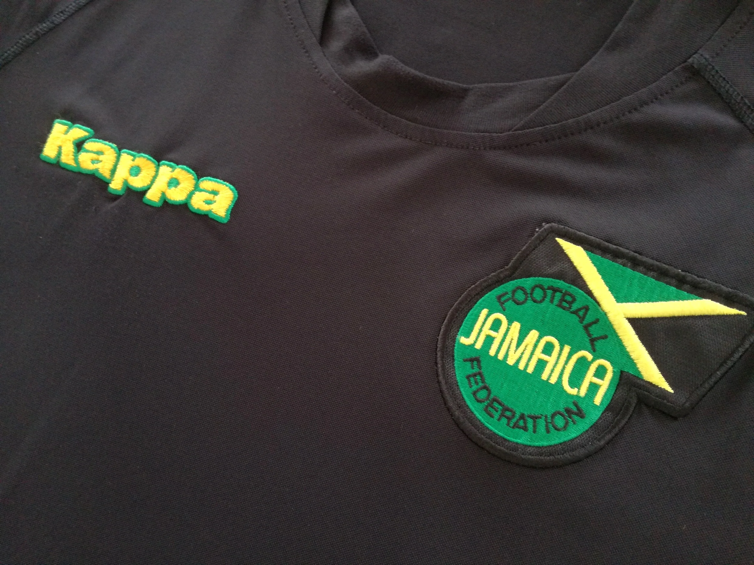 2008/09 Jamaica Away Football Shirt (L) - Image 5