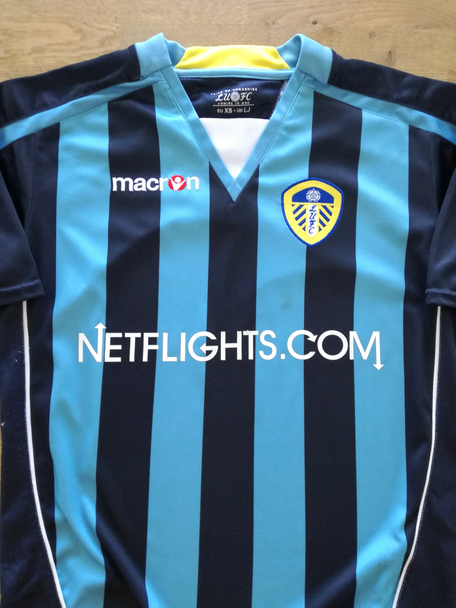 2008/09 Leeds United Away Football Shirt (Kids)