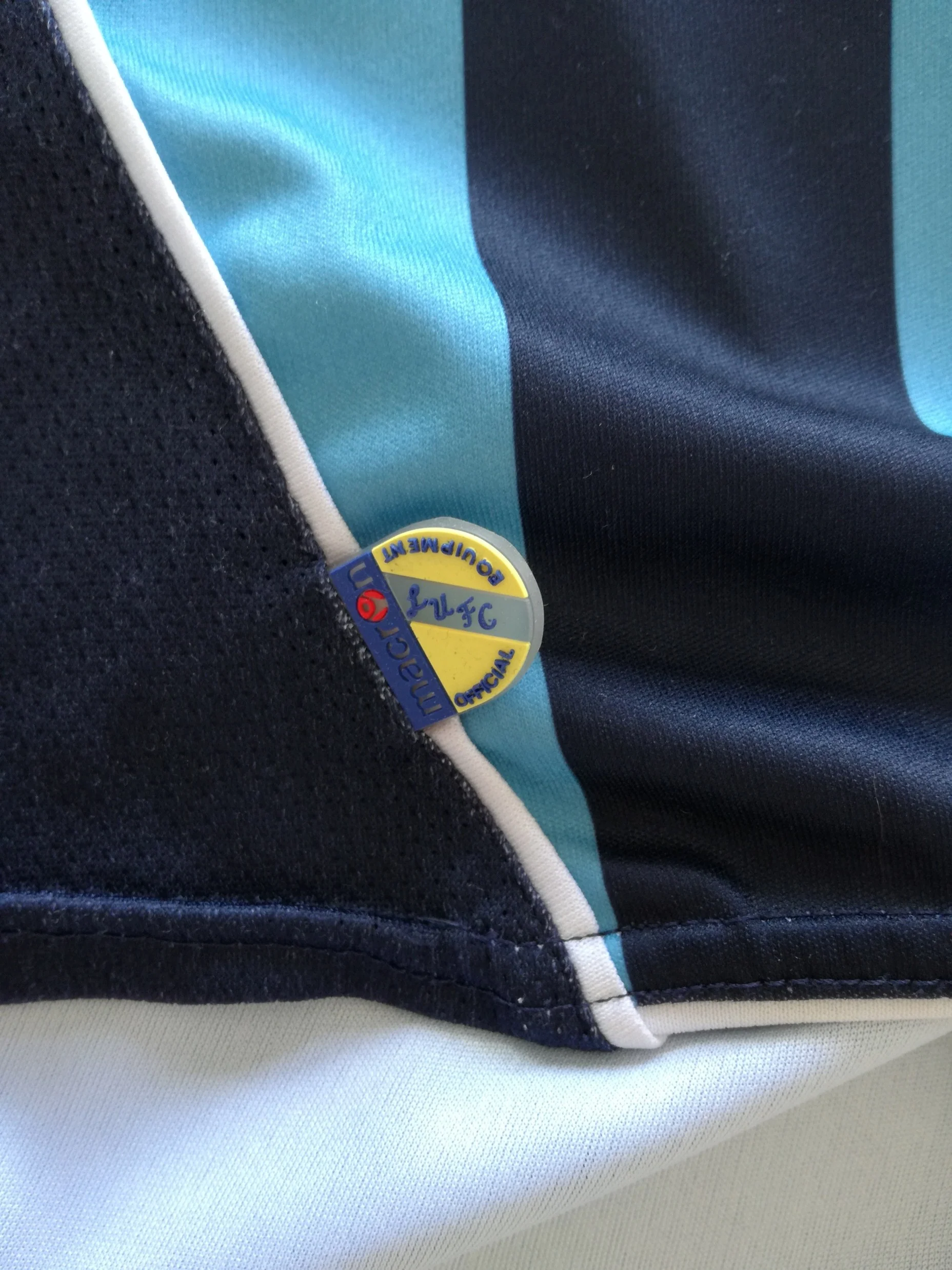 2008/09 Leeds United Away Football Shirt (Kids) - Image 6