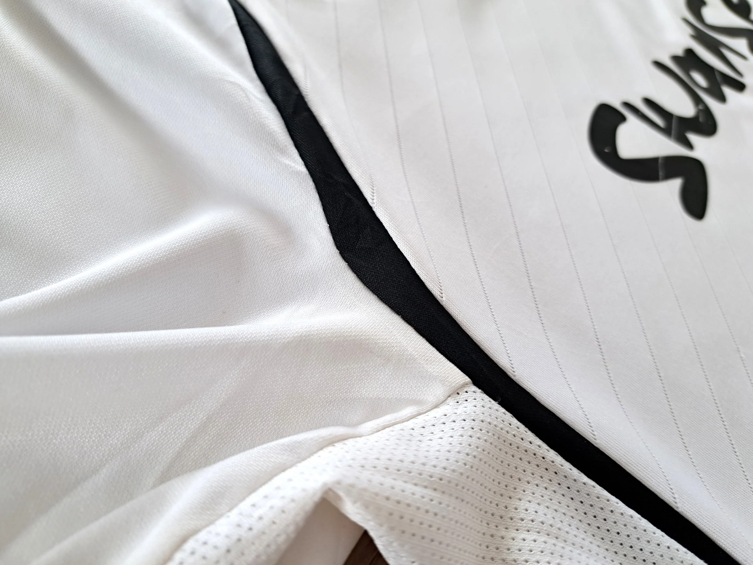2008/09 Swansea City Home Football Shirt (M) - Image 3