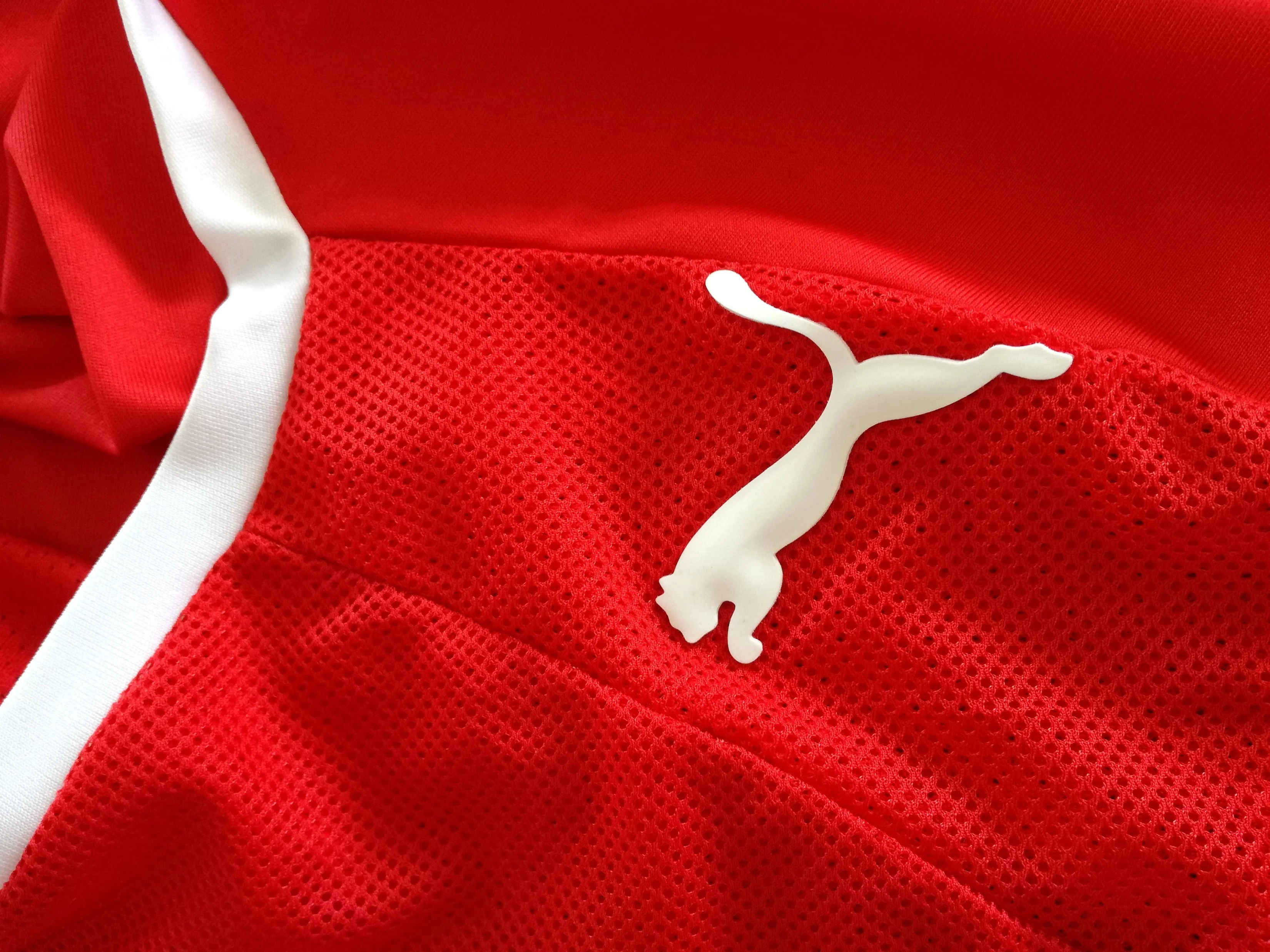 2008/09 Switzerland Home Football Shirt (XL) - Image 3