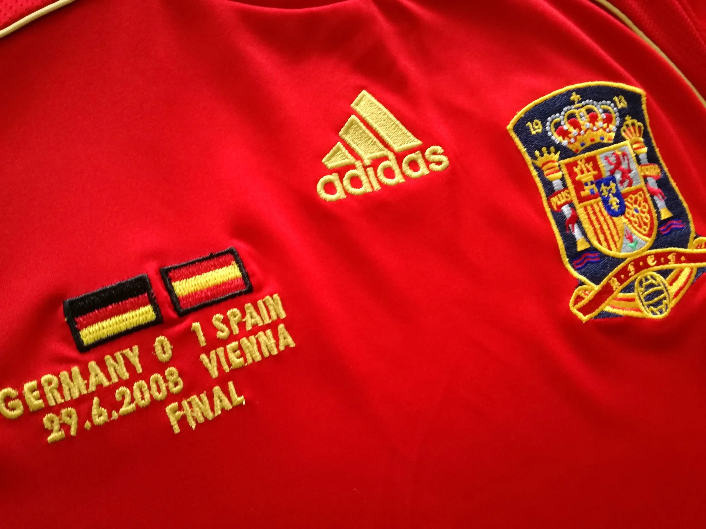 2008 Spain Home 'Euro Final' Football Shirt (M) - Image 6