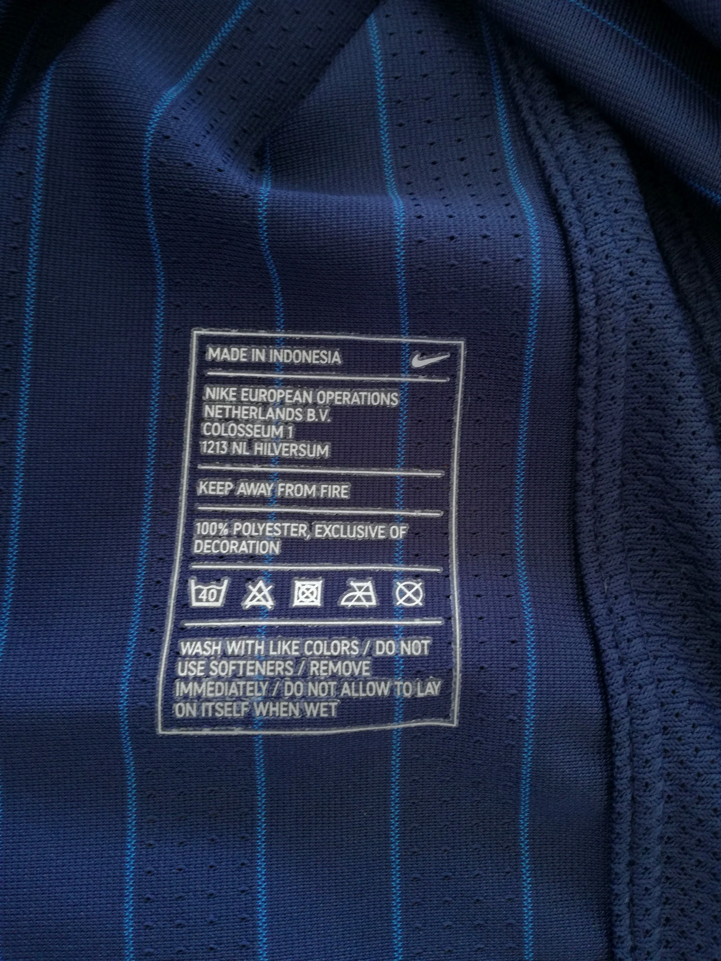 2009/10 Arsenal Away Player Issue Football Shirt (L) - Image 5