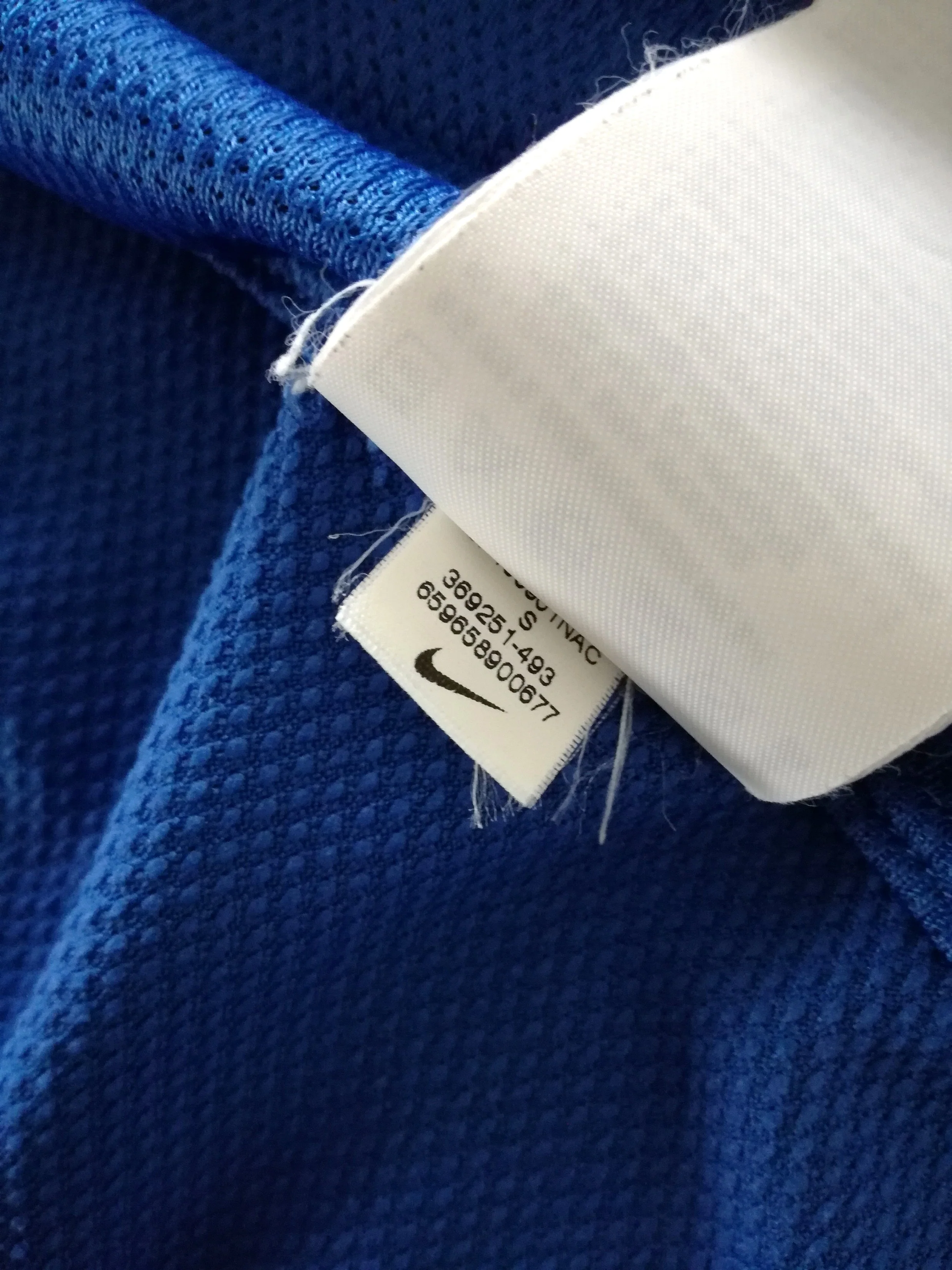 2010/11 Brazil Away Football Shirt Kaká #10 (S) - Image 12