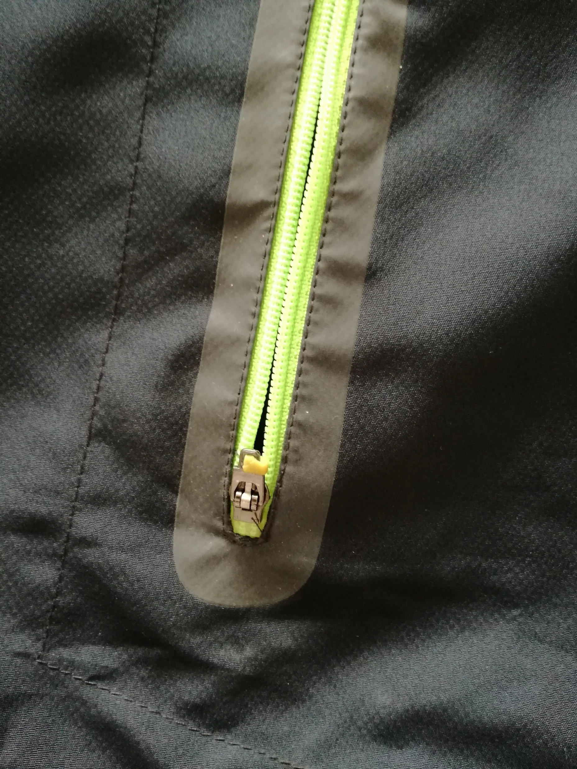 2010/11 Chelsea Champions League Presentation Jacket (S) - Image 3