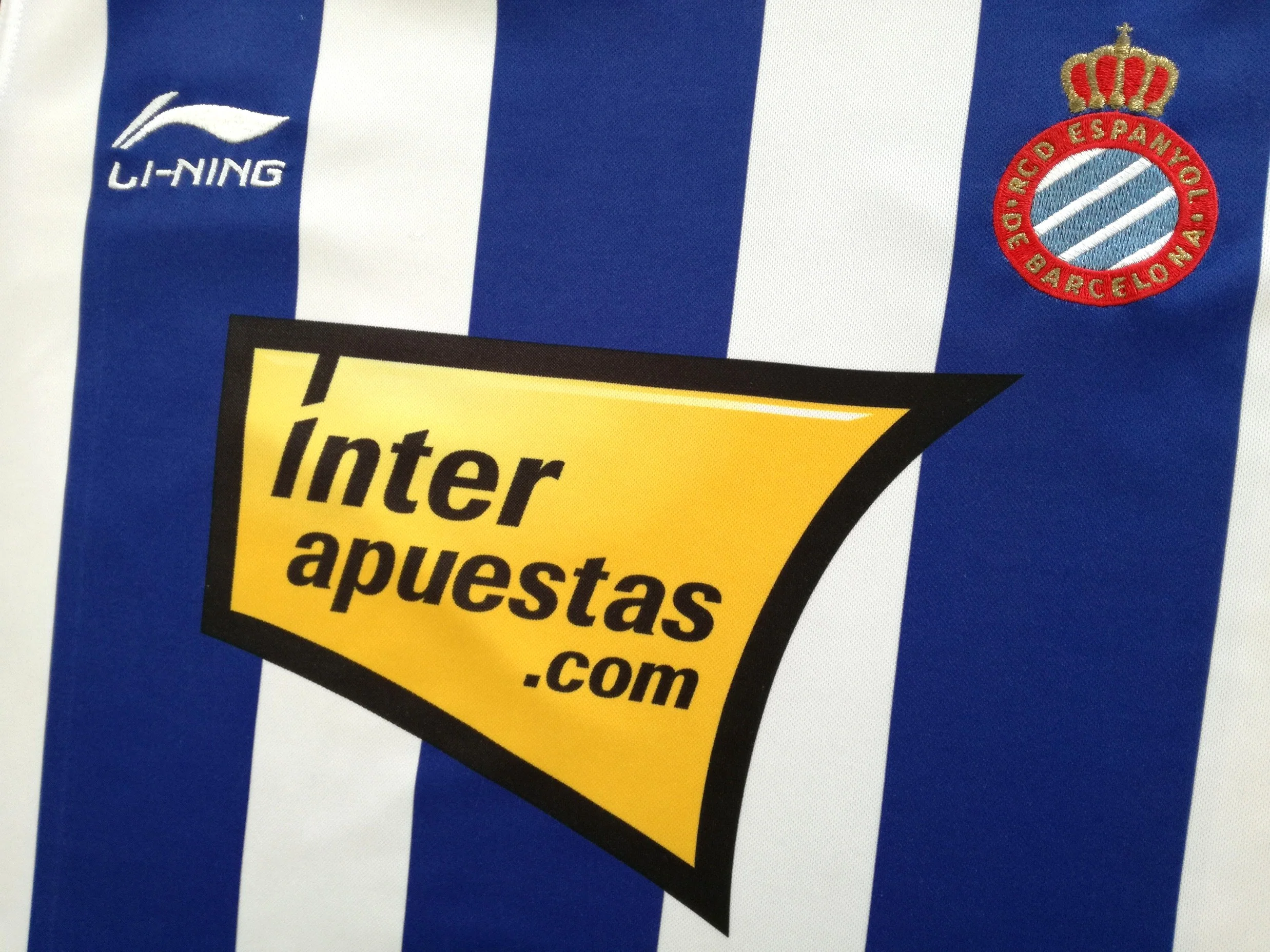 2010/11 Espanyol Home La Liga Football Shirt (L) - Image 5