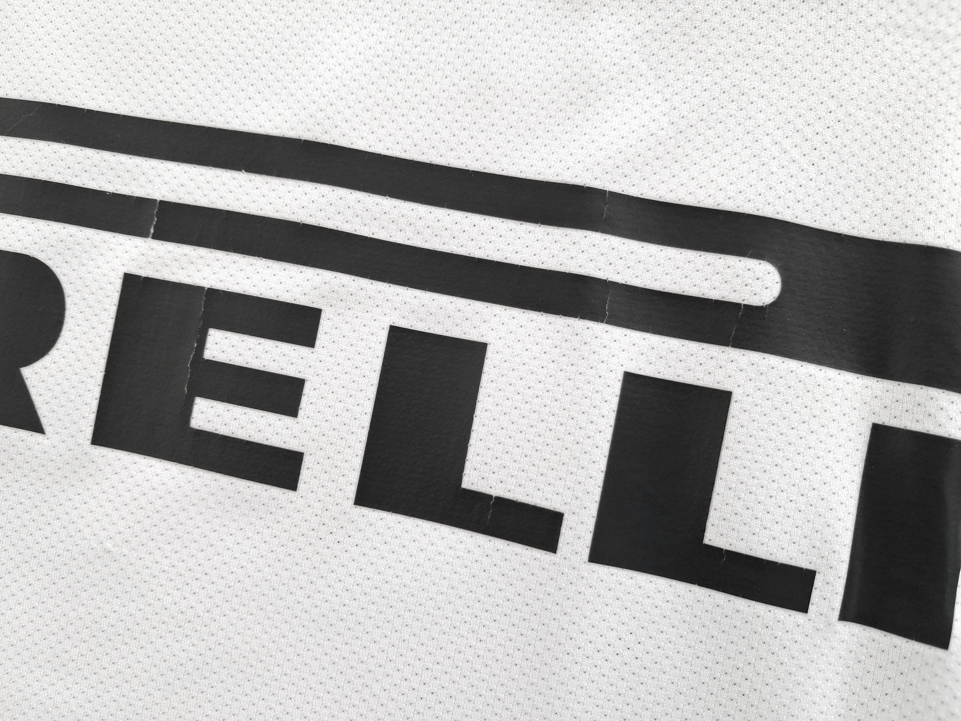 2010/11 Internazionale Away Football Shirt (M) - Image 4
