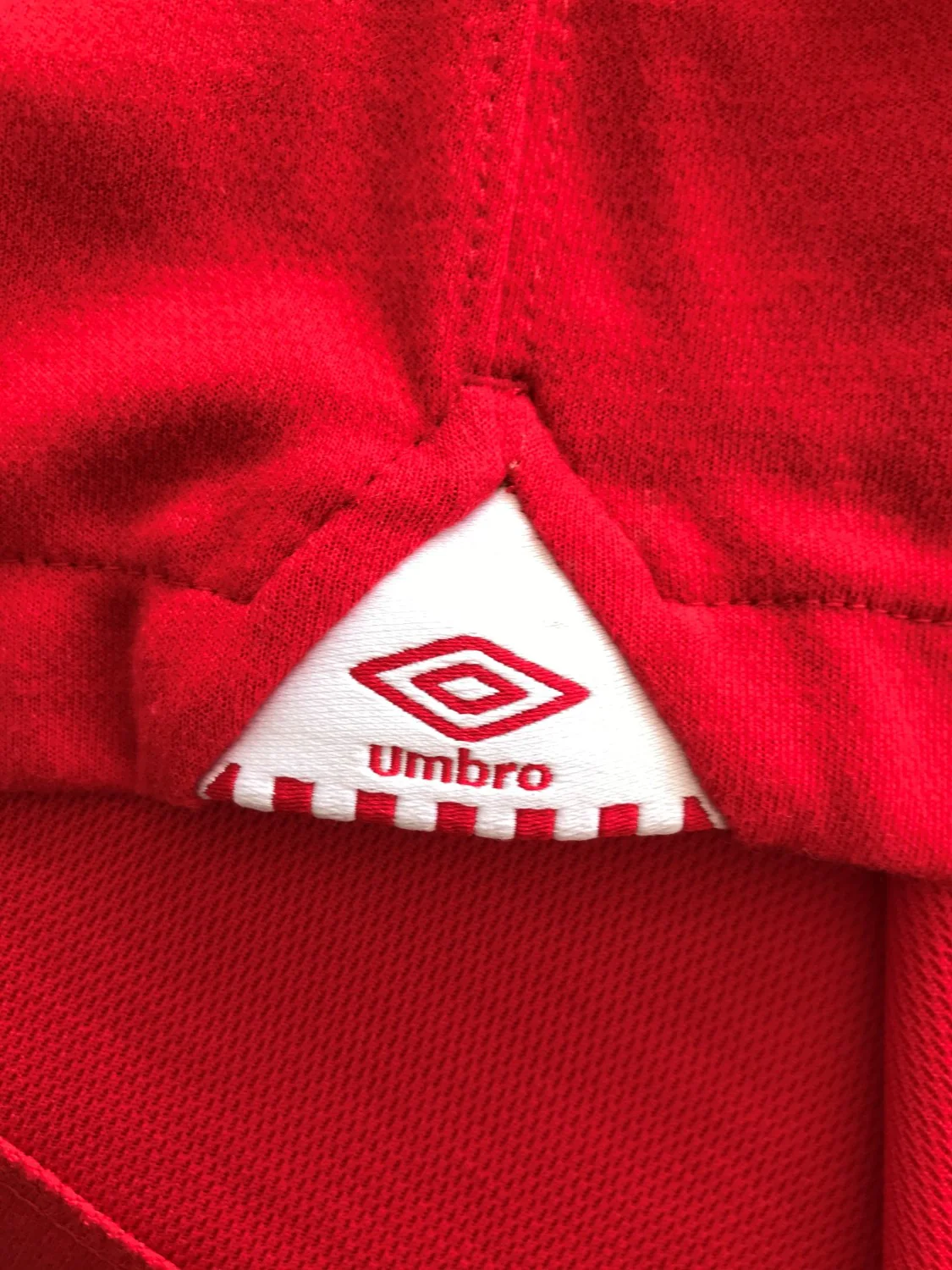 2010/11 Lille Home Ligue 1 Player Issue Football Shirt Mouko #16 (M) - Image 8