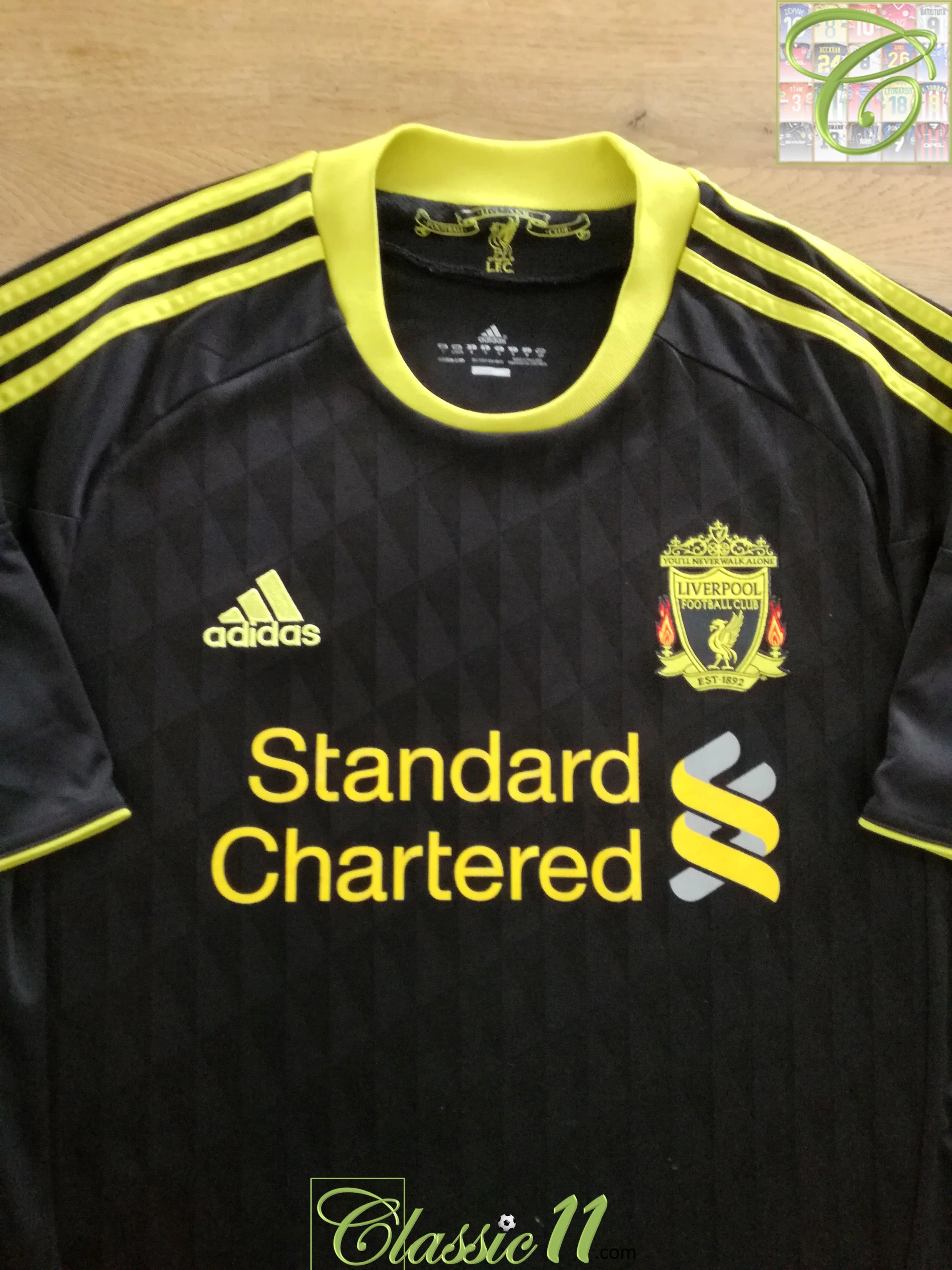 2010/11 Liverpool 3rd Premier League Football Shirt Cole #10 (S) - Image 2