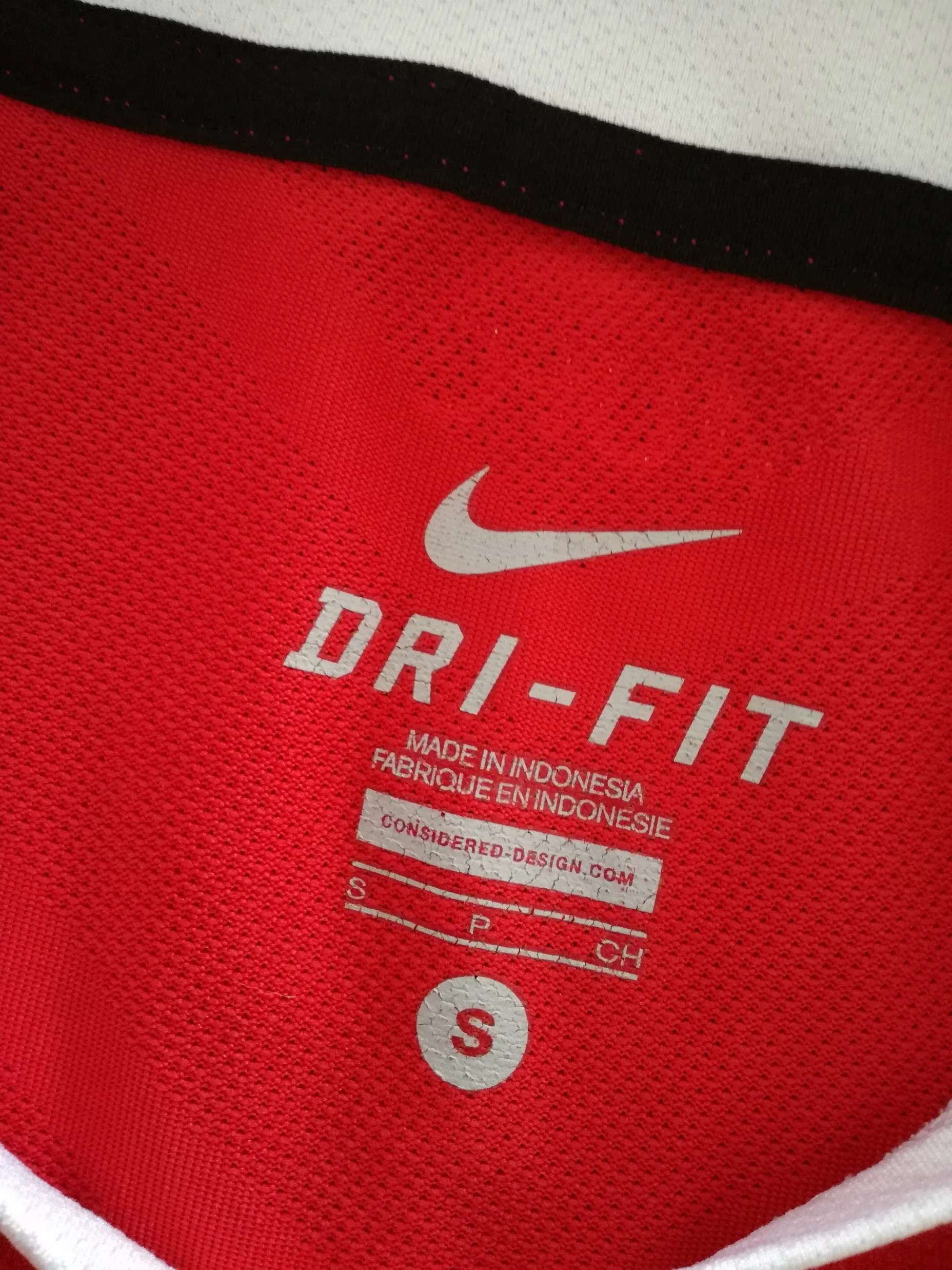 2010/11 Man Utd Home Football Shirt. (S) - Image 2
