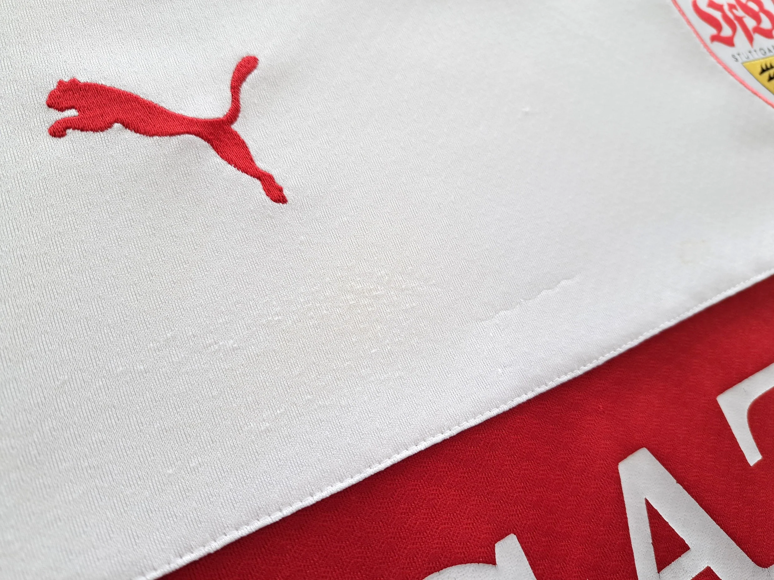2010/11 Stuttgart Home Football Shirt (XXL) - Image 5