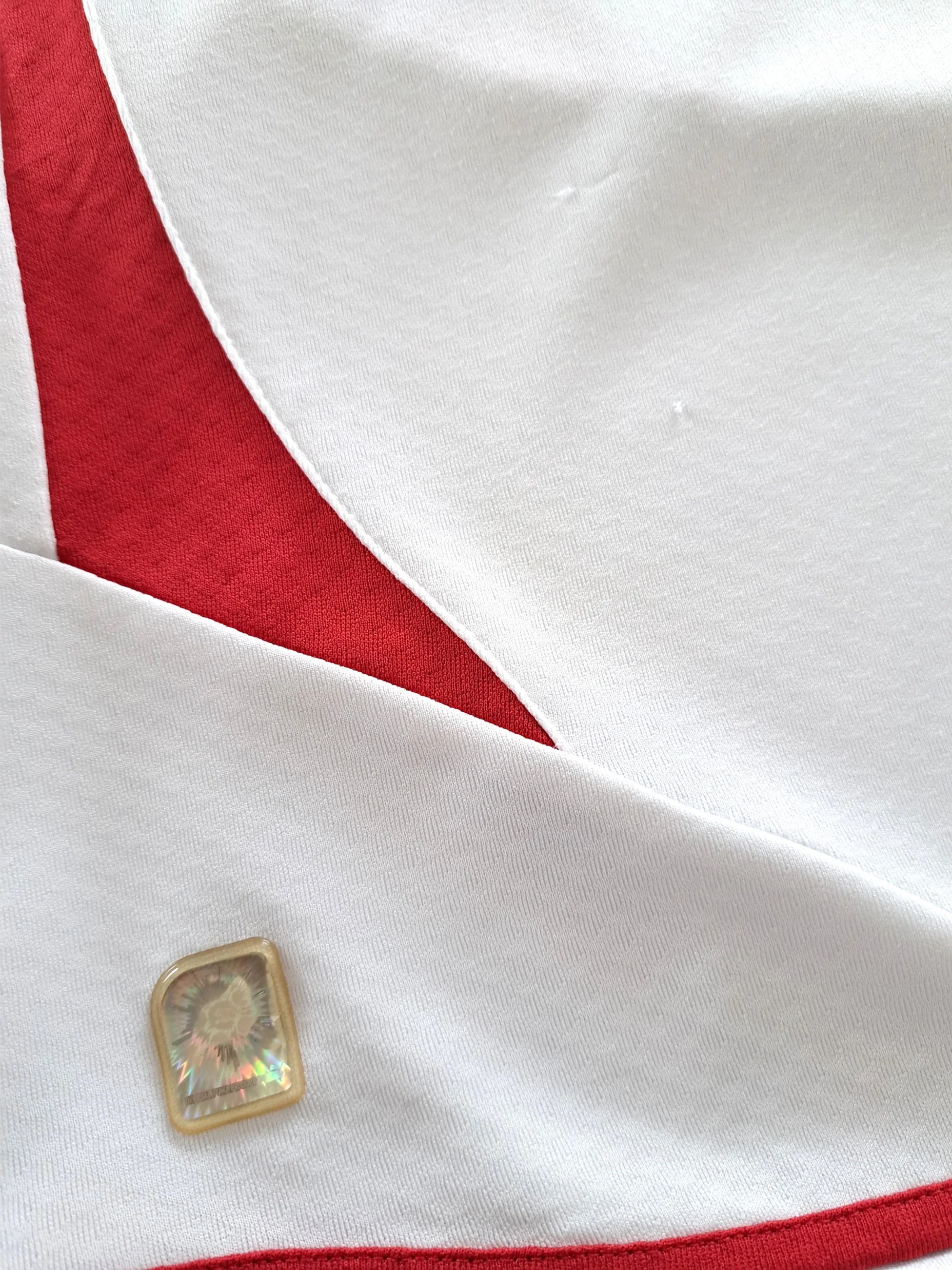 2010/11 Stuttgart Home Football Shirt (XXL) - Image 9