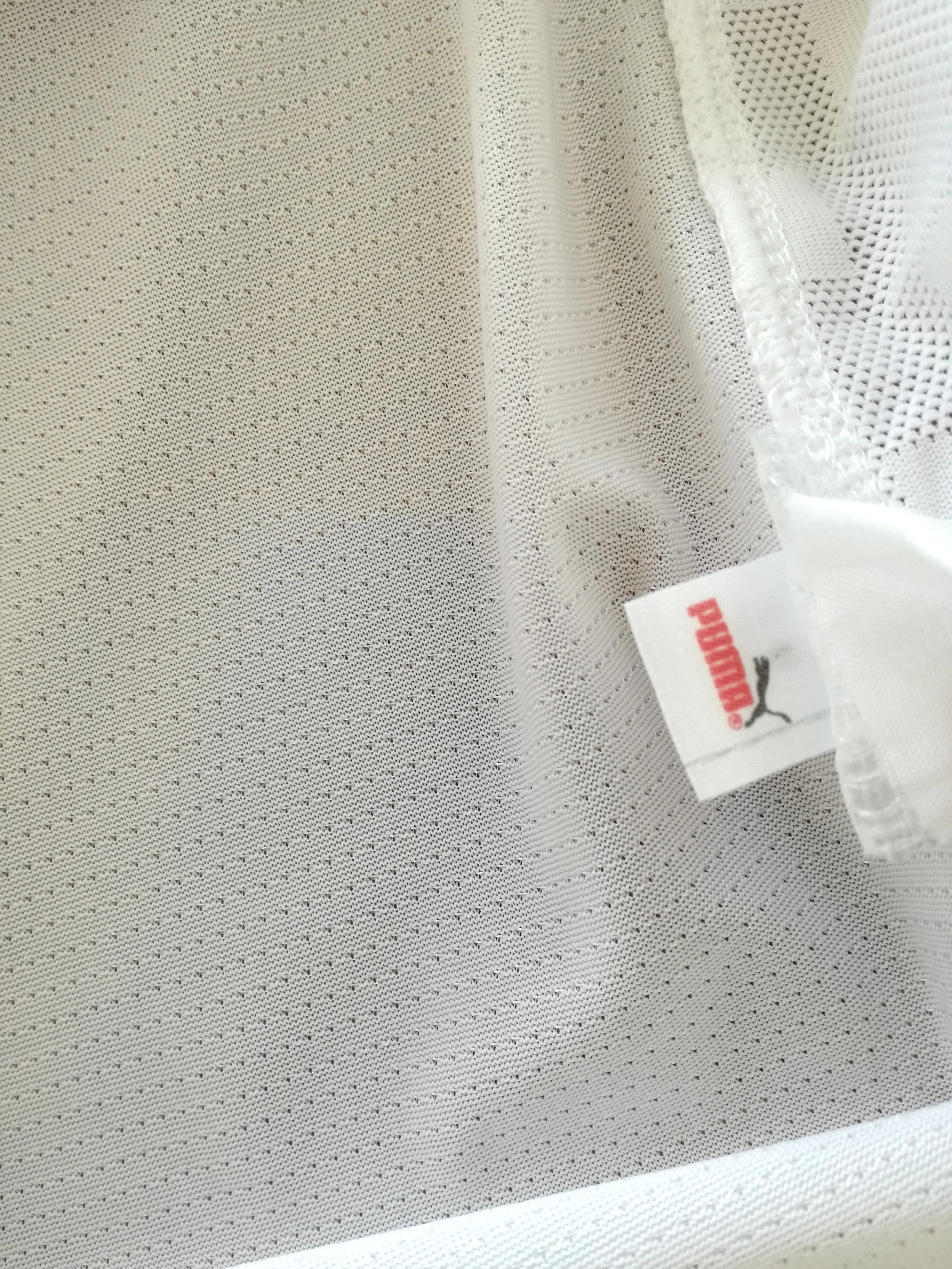 2010/11 Switzerland Away Football Shirt (S) - Image 6