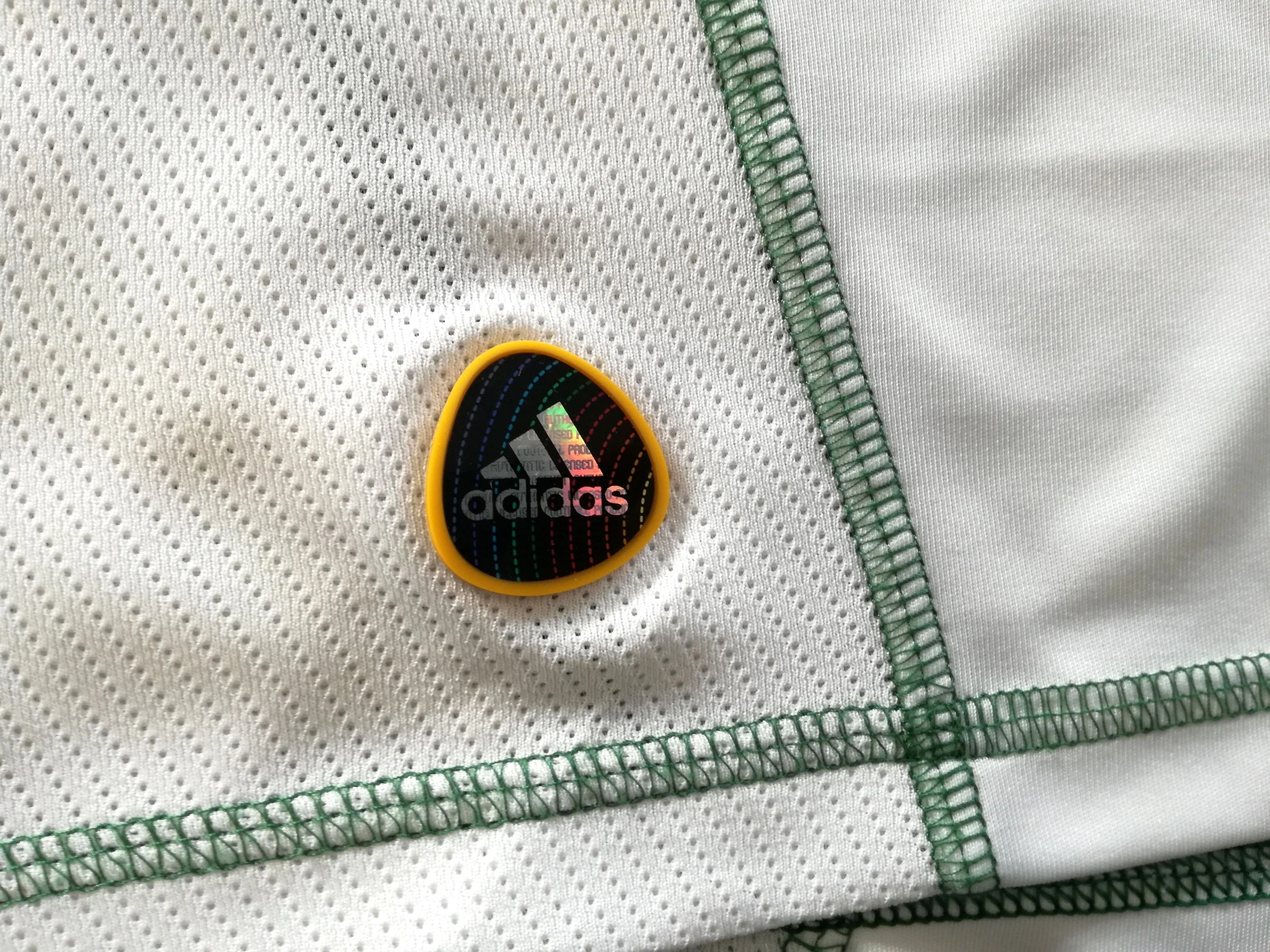 2010 Fluminense Away Football Shirt #10 (M) - Image 7