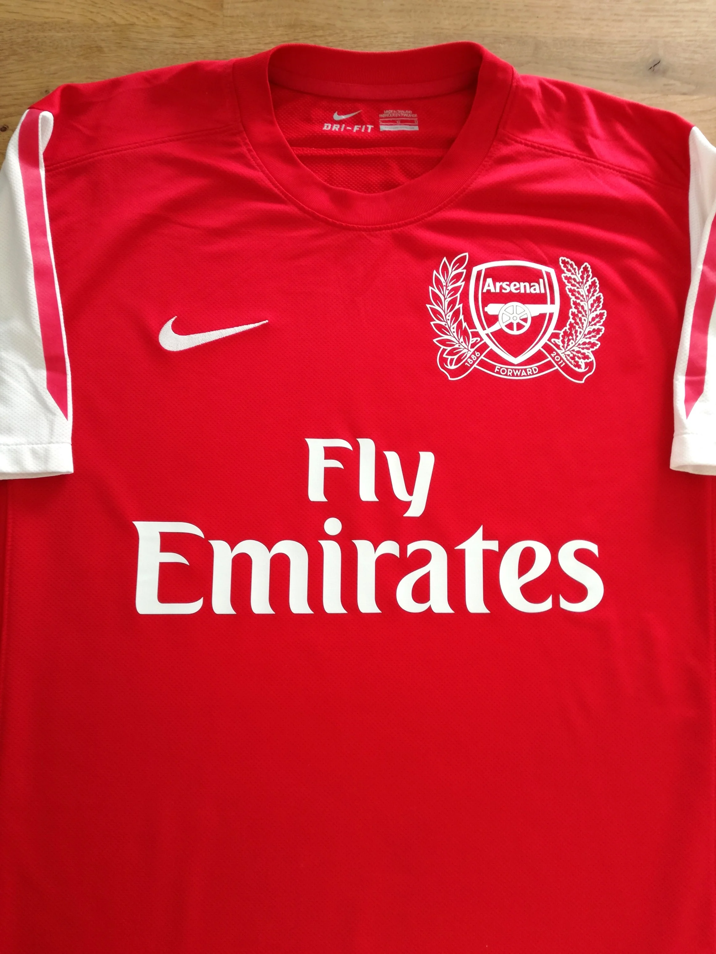 2011/12 Arsenal Home 125th Anniversary Football Shirt (M)