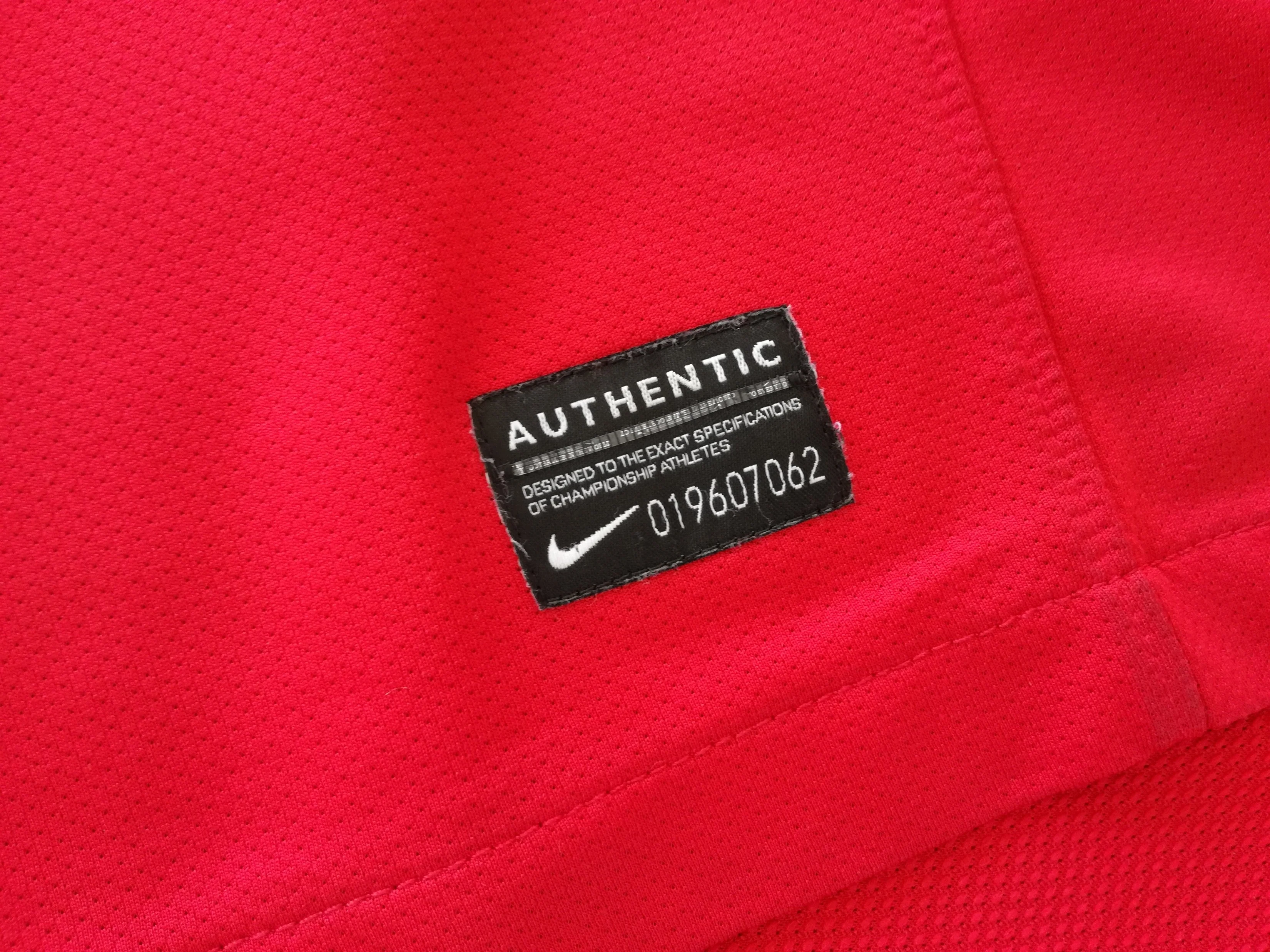 2011/12 Arsenal Home 125th Anniversary Football Shirt (L) - Image 6