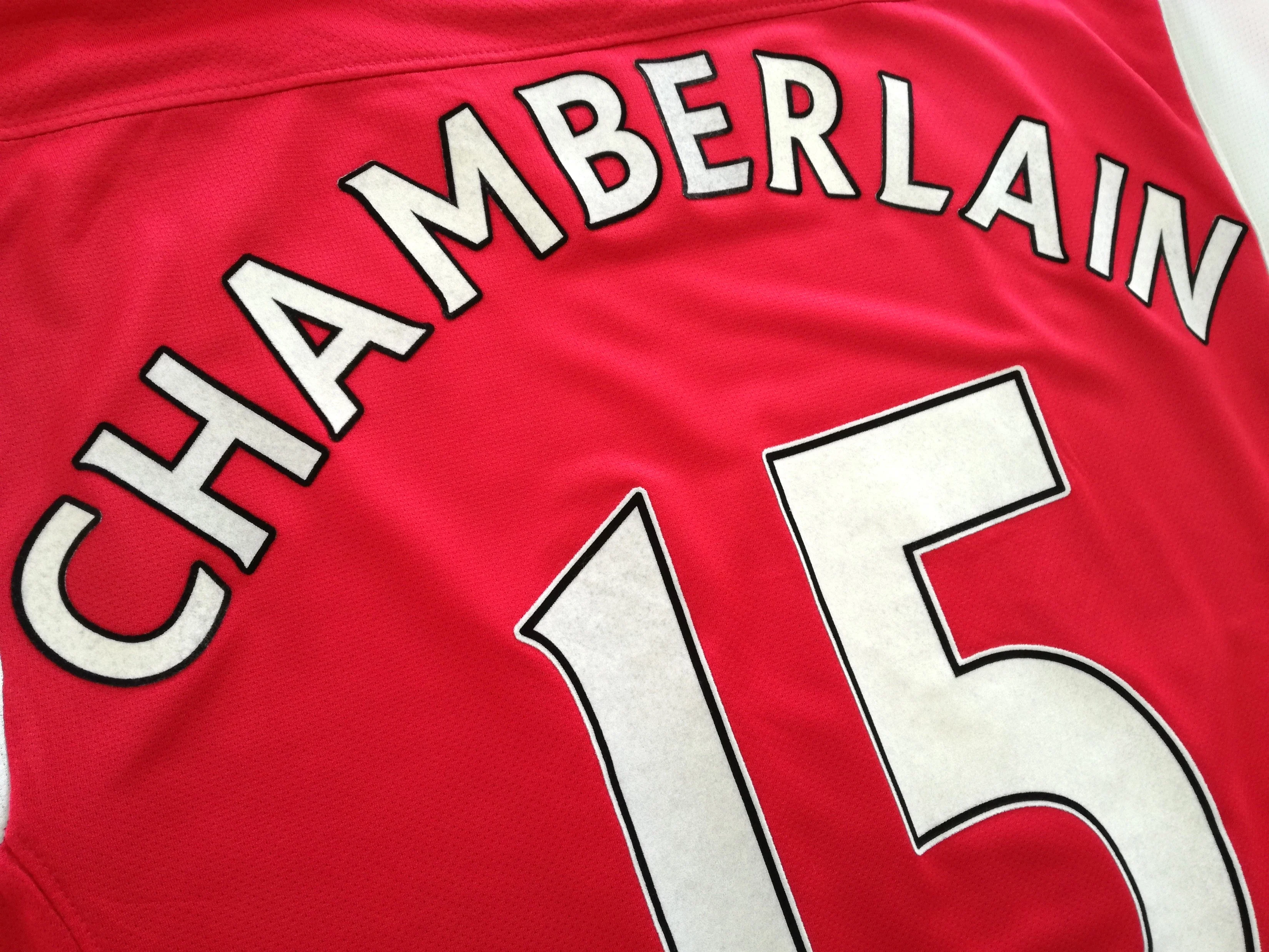 2011/12 Arsenal Home Premier League Football Shirt Chamberlain #15 (M) - Image 8