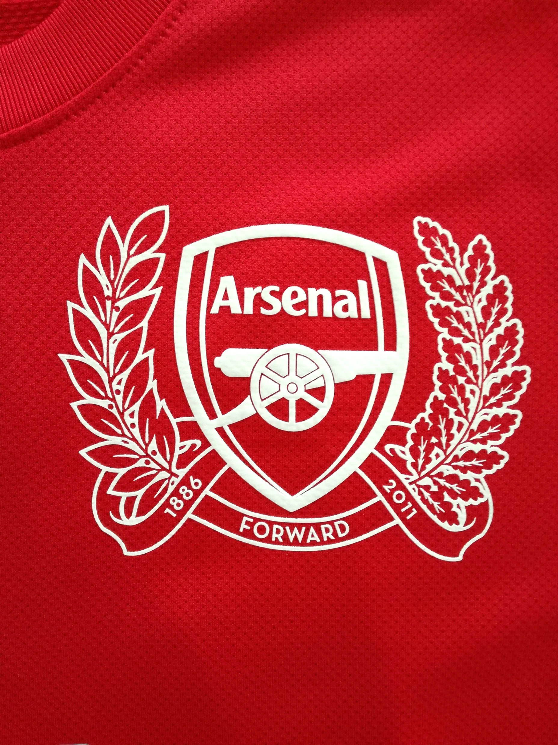 2011/12 Arsenal Home Premier League Player Issue Football Shirt Henry #12 (L) - Image 3